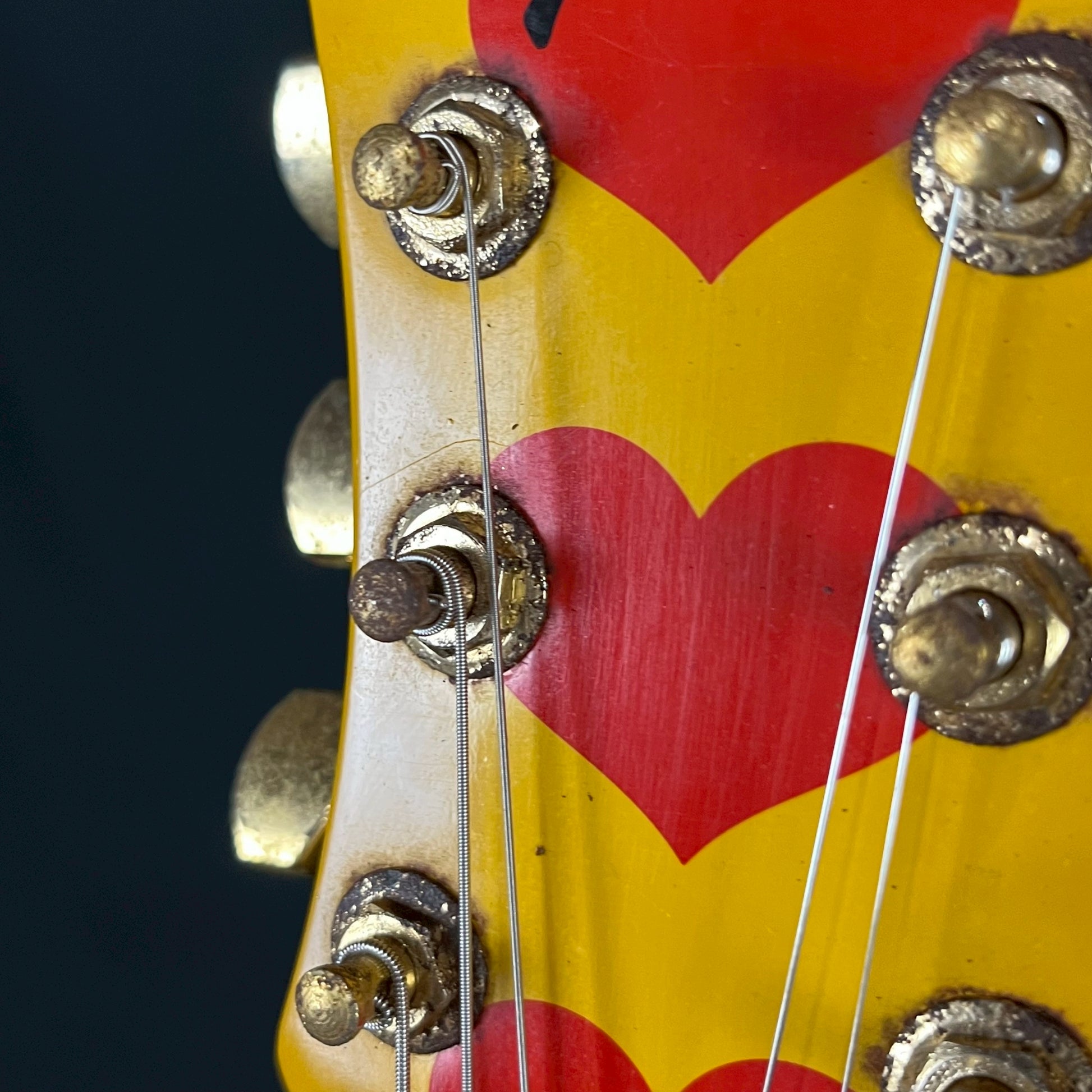 Burny MG-JR Hide model Yellow Heart