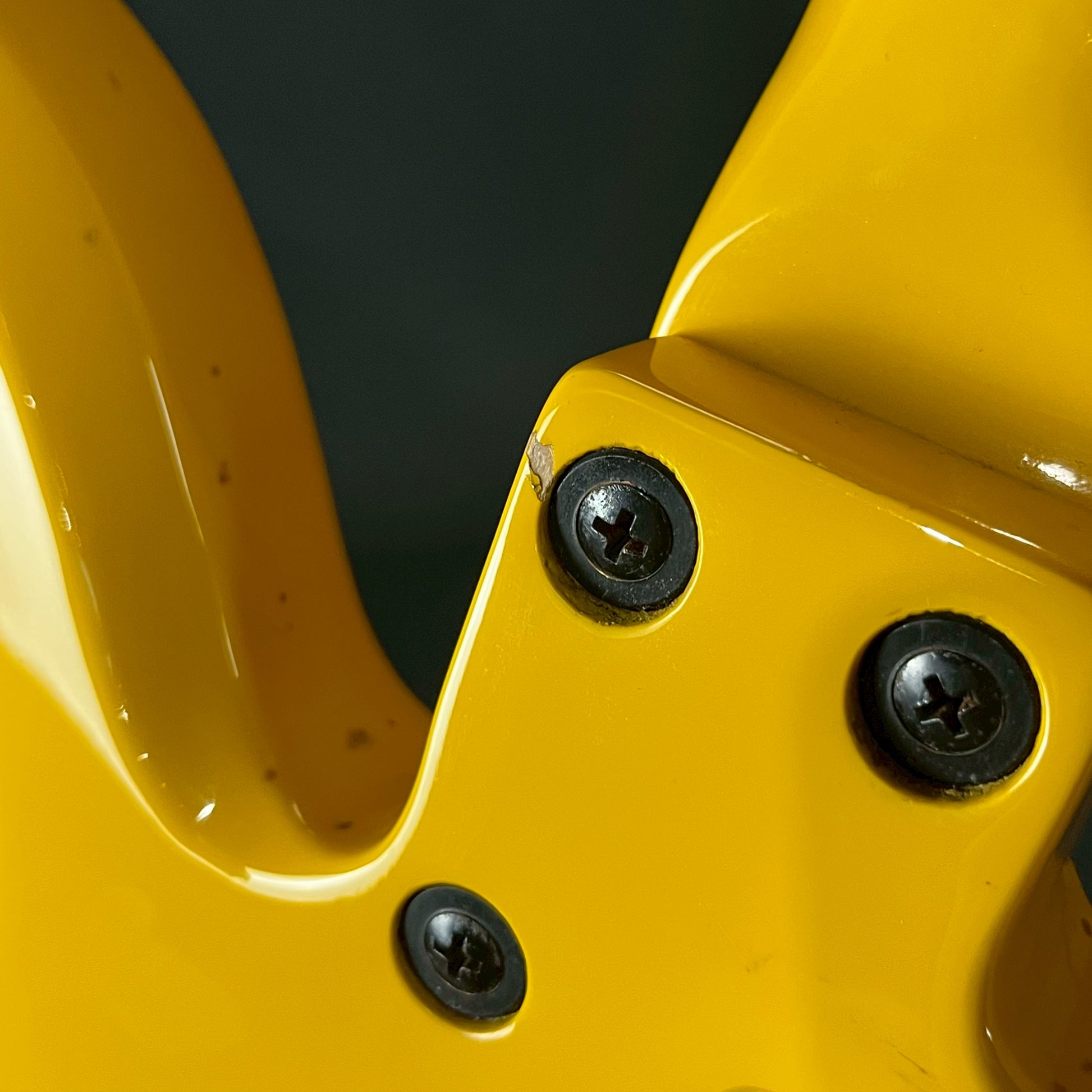 Burny MG-JR Hide model Yellow Heart
