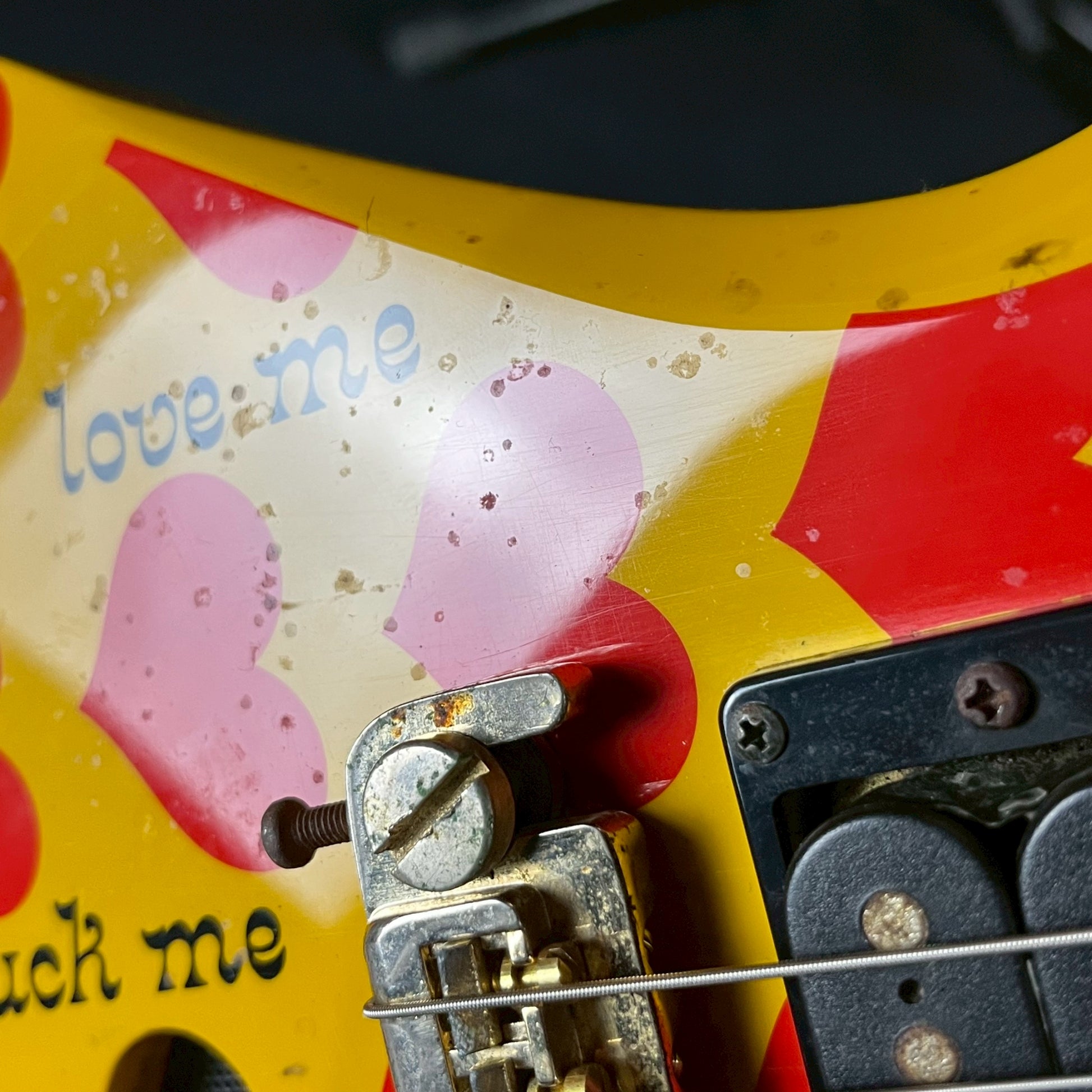 Burny MG-JR Hide model Yellow Heart