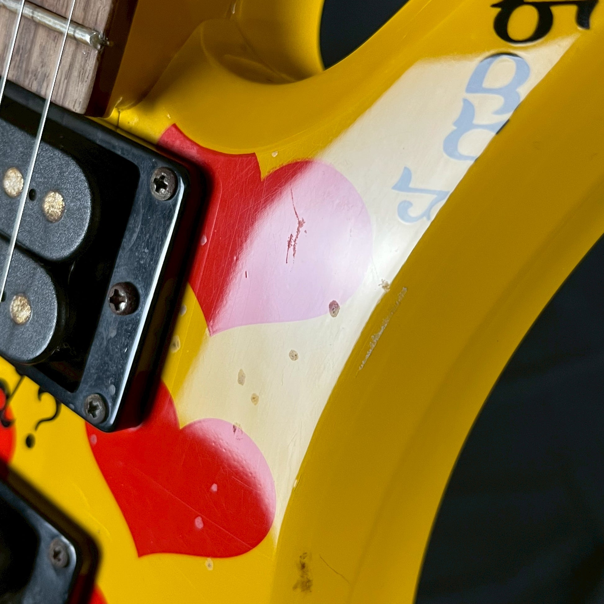 Burny MG-JR Hide model Yellow Heart
