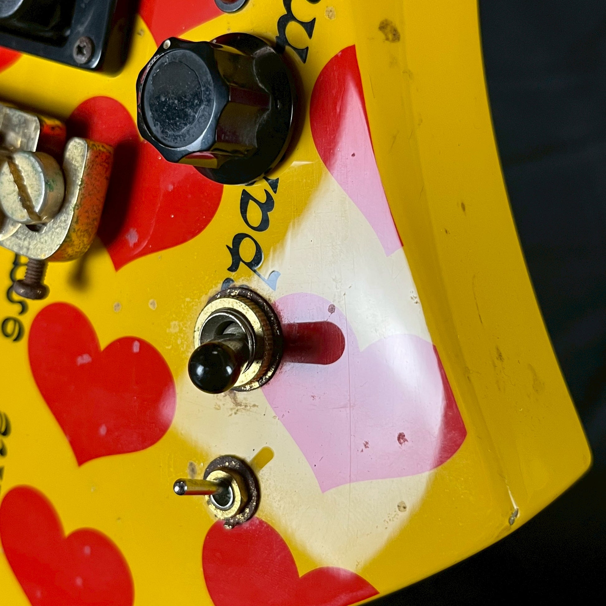 Burny MG-JR Hide model Yellow Heart