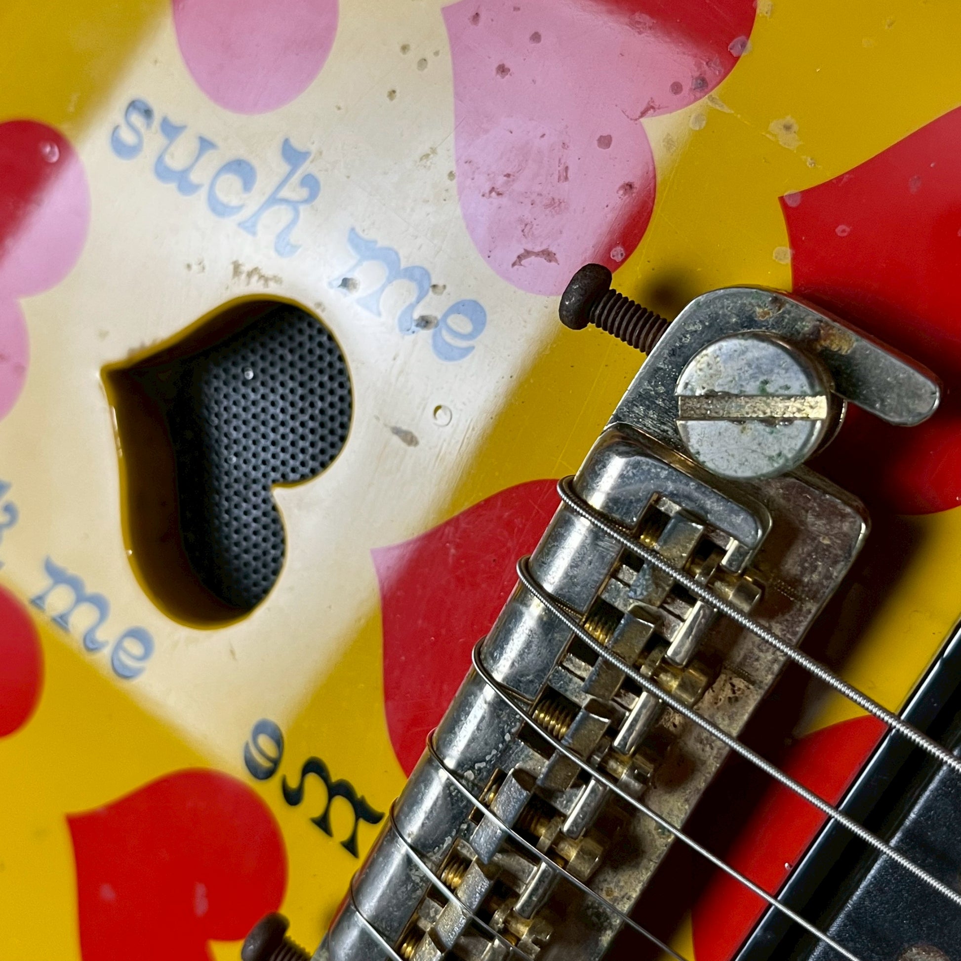 Burny MG-JR Hide model Yellow Heart