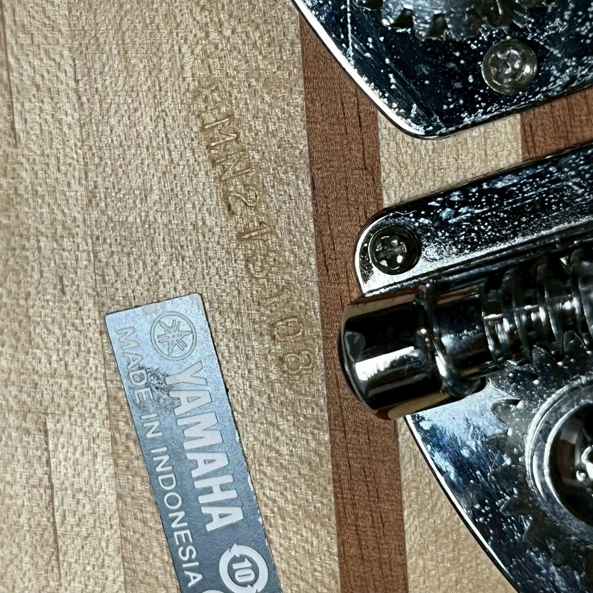 YAMAHA BB424 Bass
