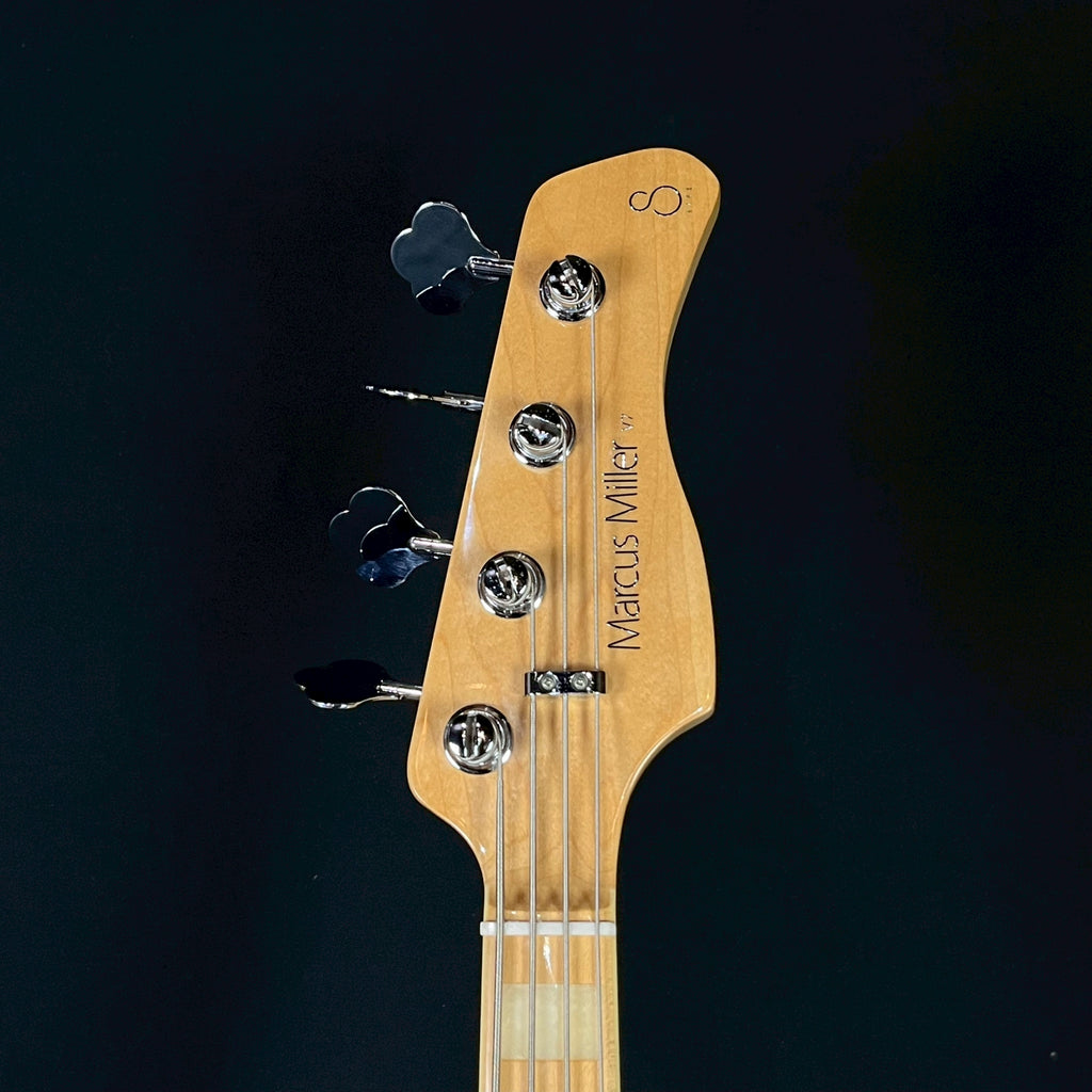 Marcus Miller V7