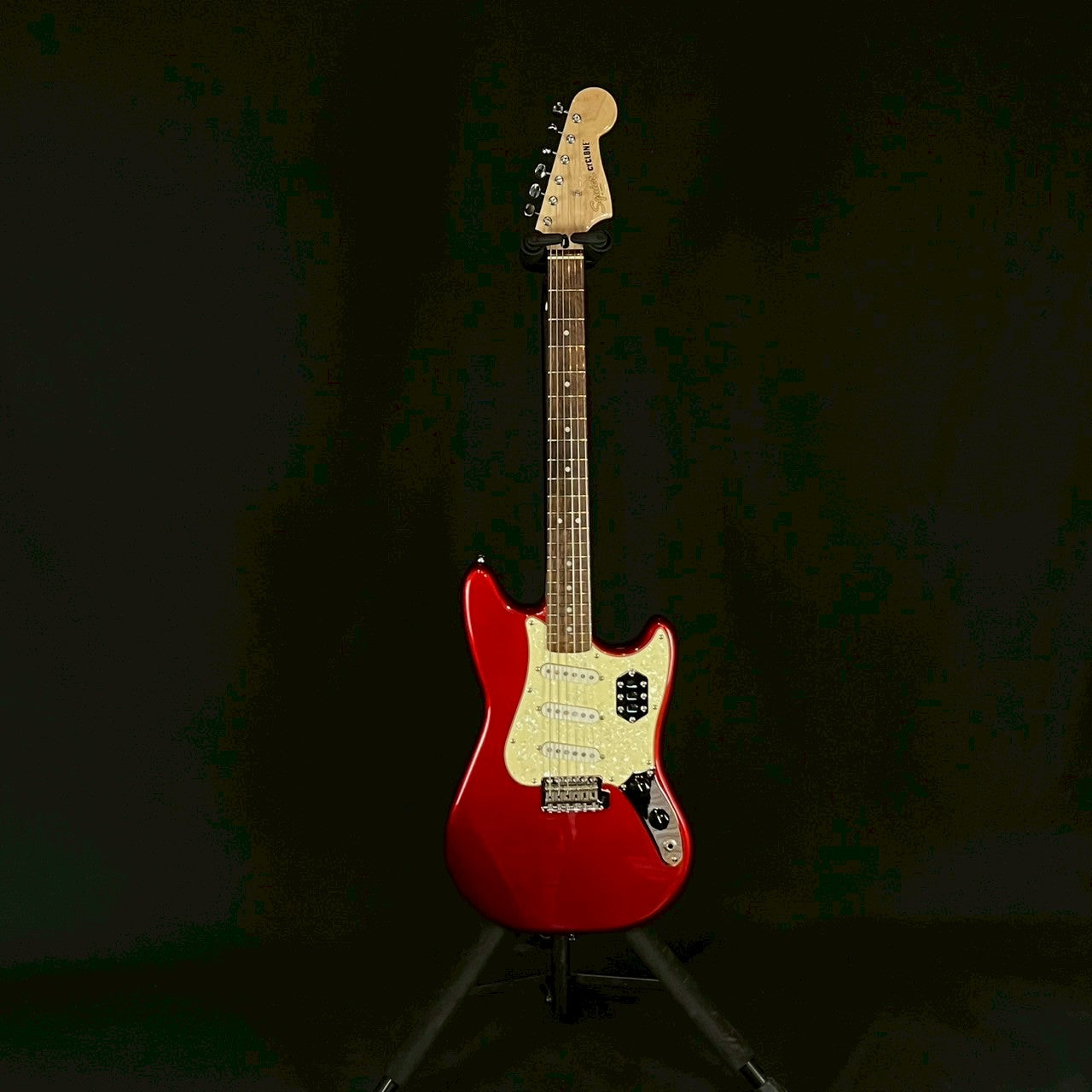 Squier Paranormal Cyclone 2021