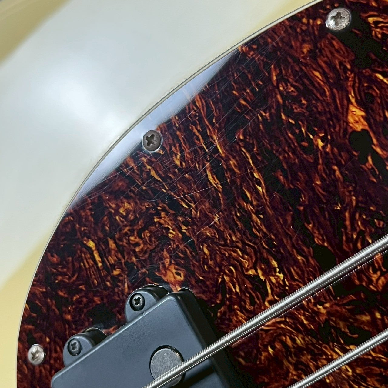 Sterling Ray34 Bass