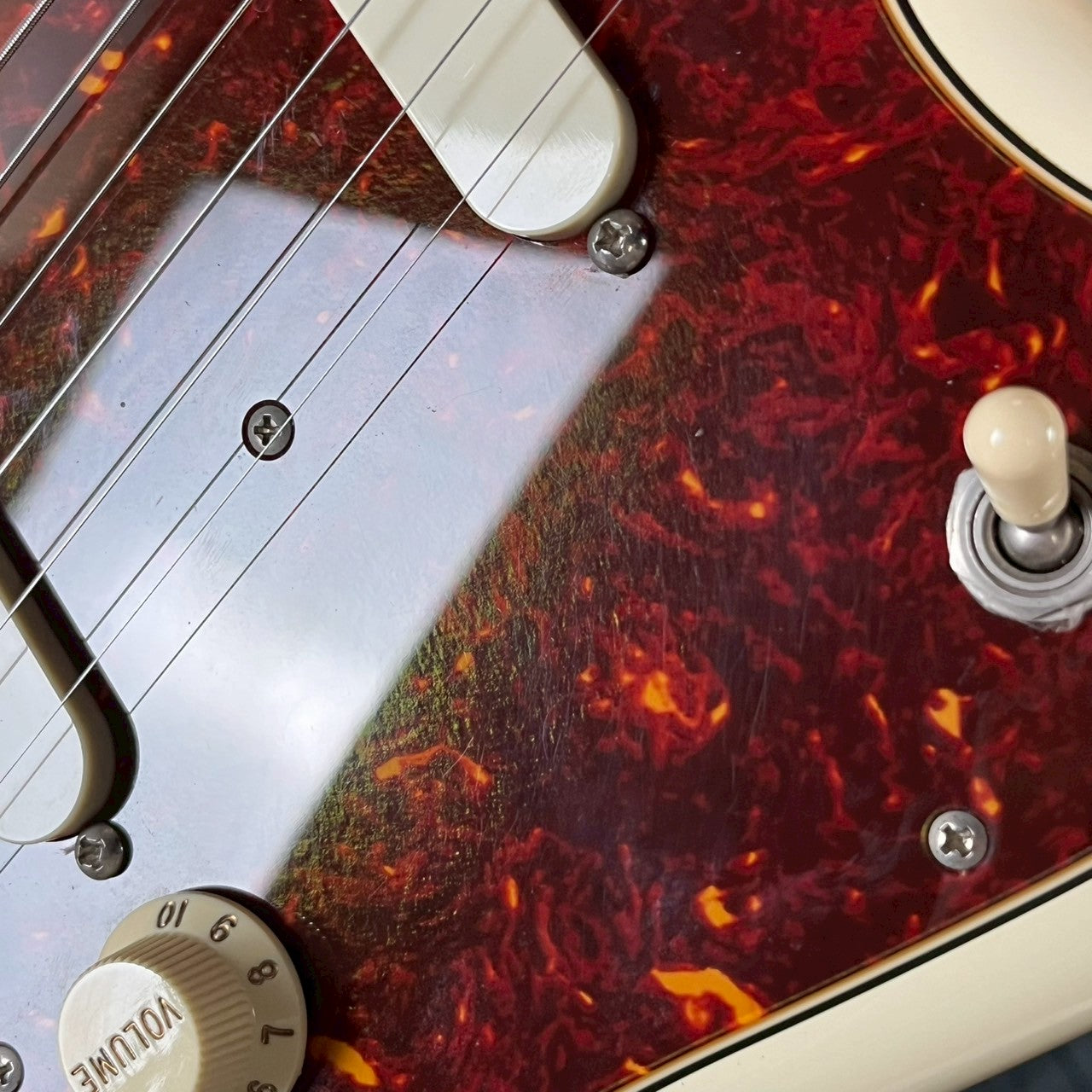Fender Japan Char Mustang 2019