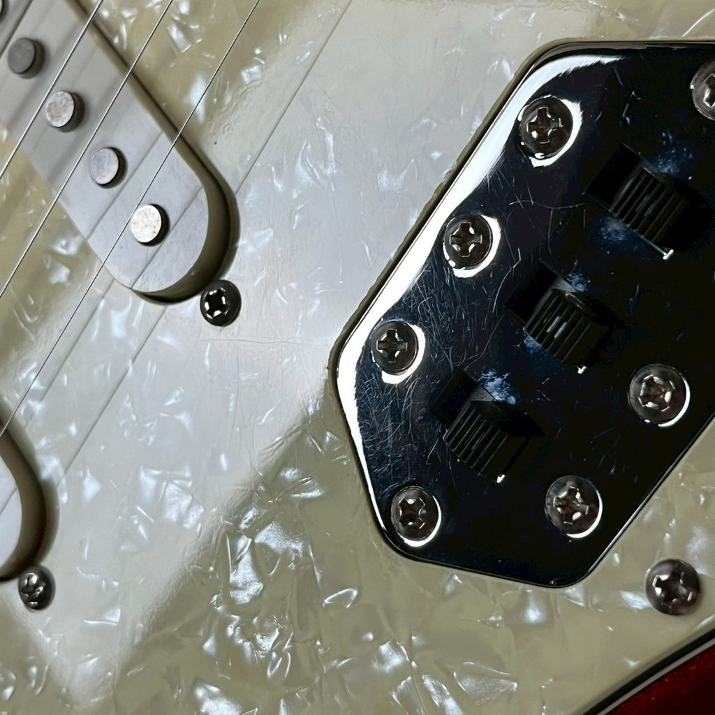 Squier Paranormal Cyclone 2021