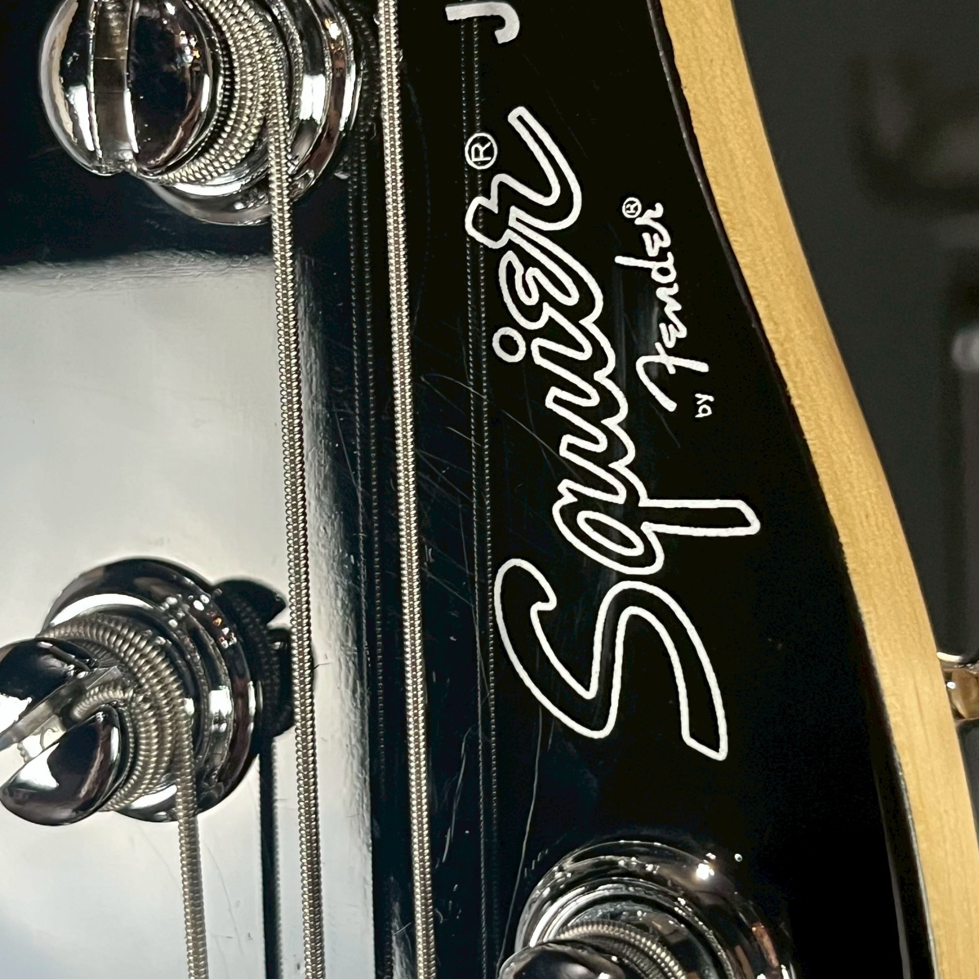 Squier Deluxe Jazz Bass-5 PR839