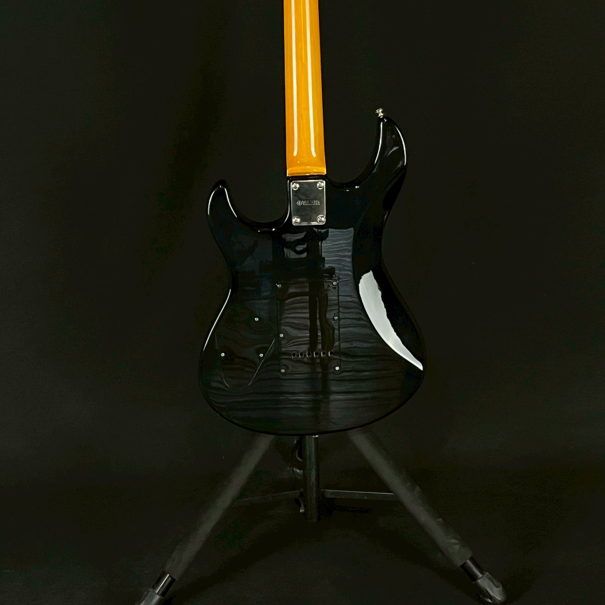 YAMAHA PAC611VFM