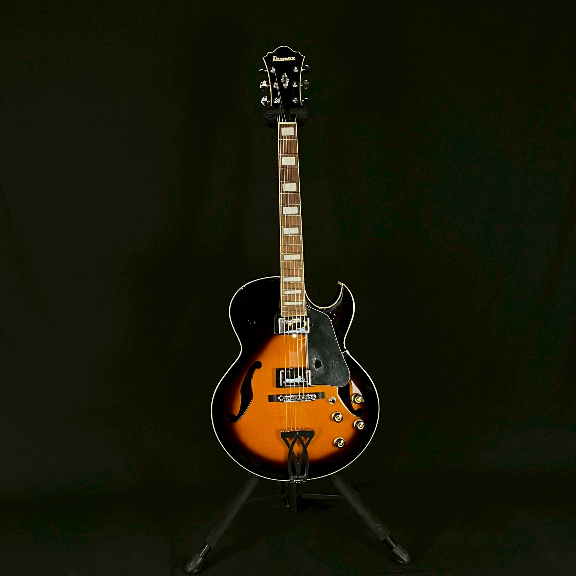 Ibanez AK81-VB