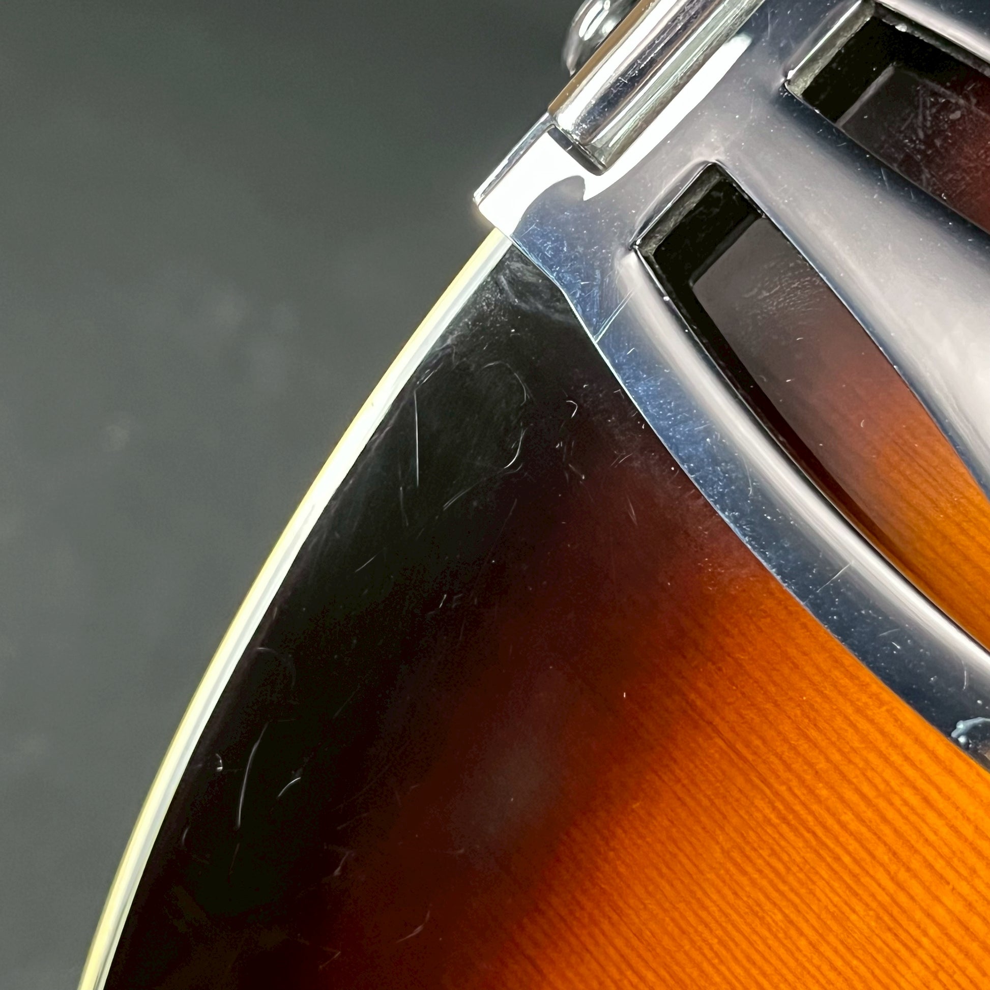 Ibanez AK81-VB