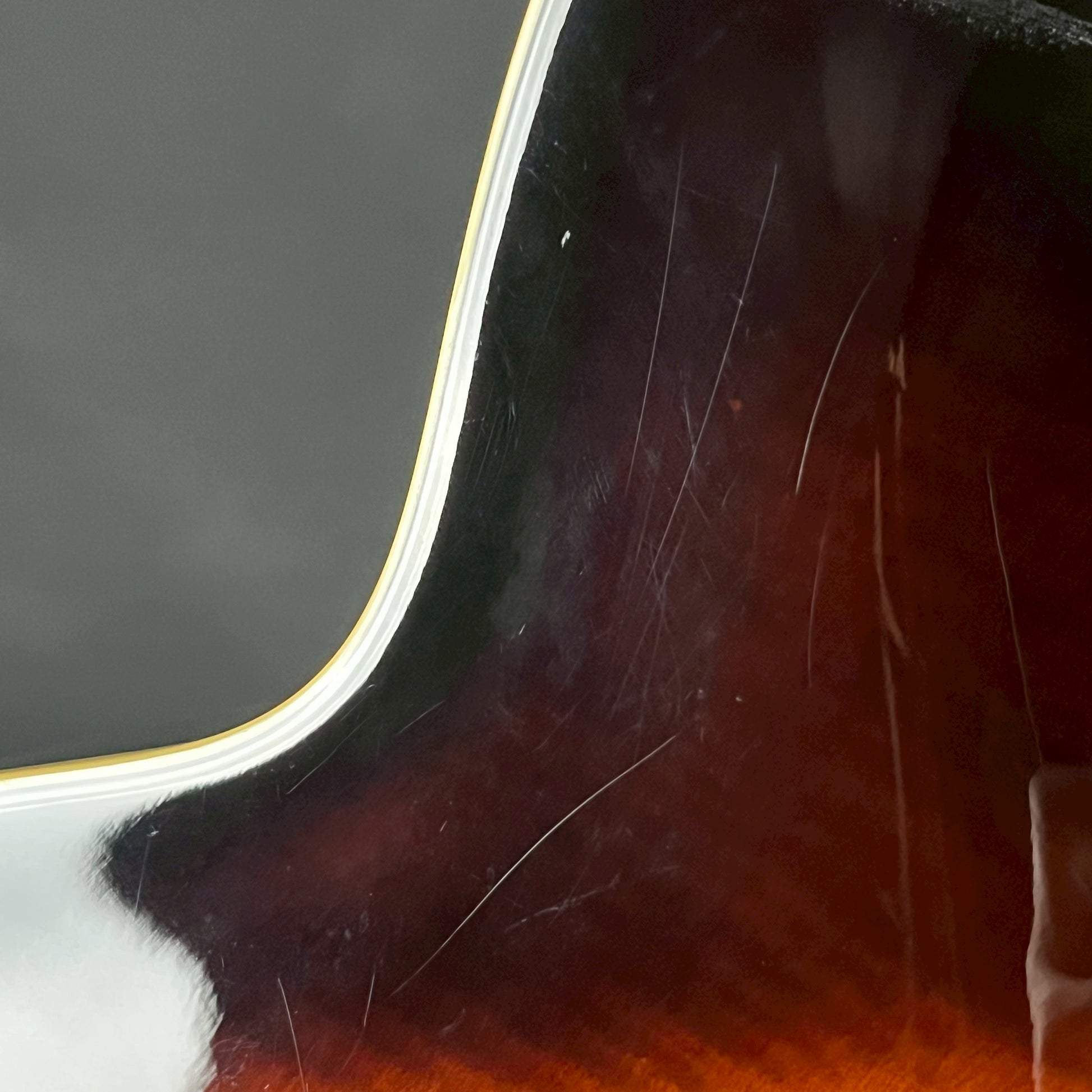 Ibanez AK81-VB