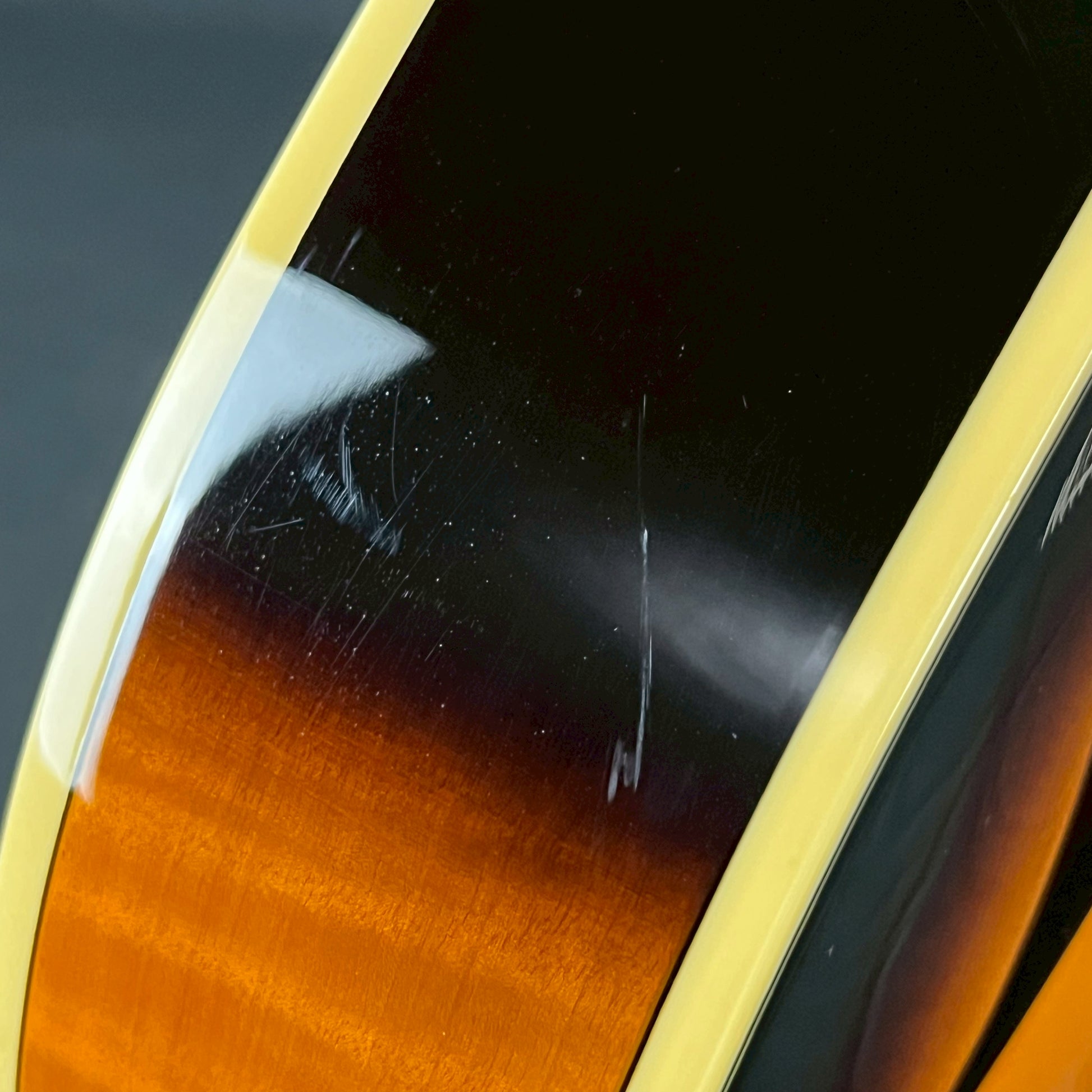 Ibanez AK81-VB