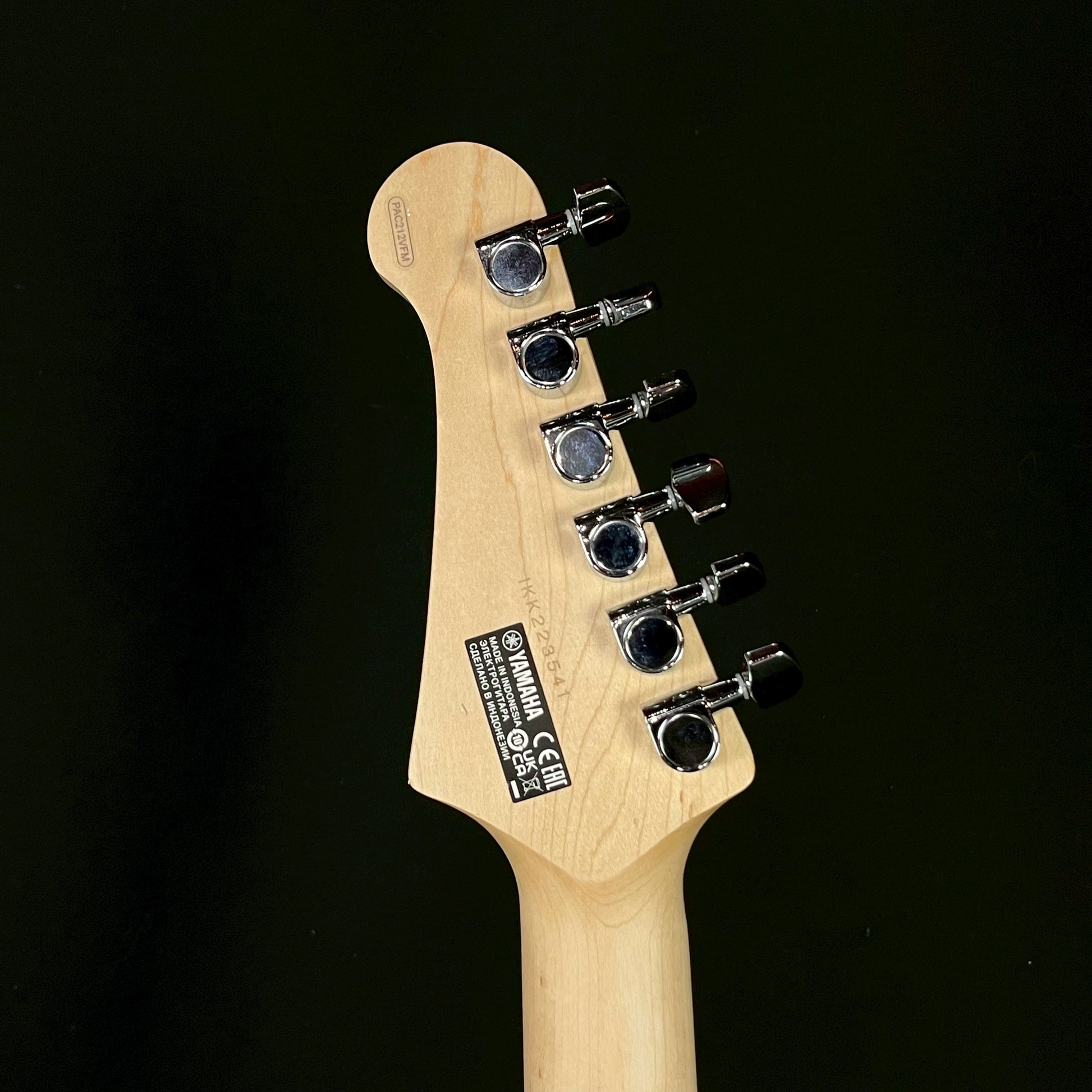 YAMAHA PAC212VFM