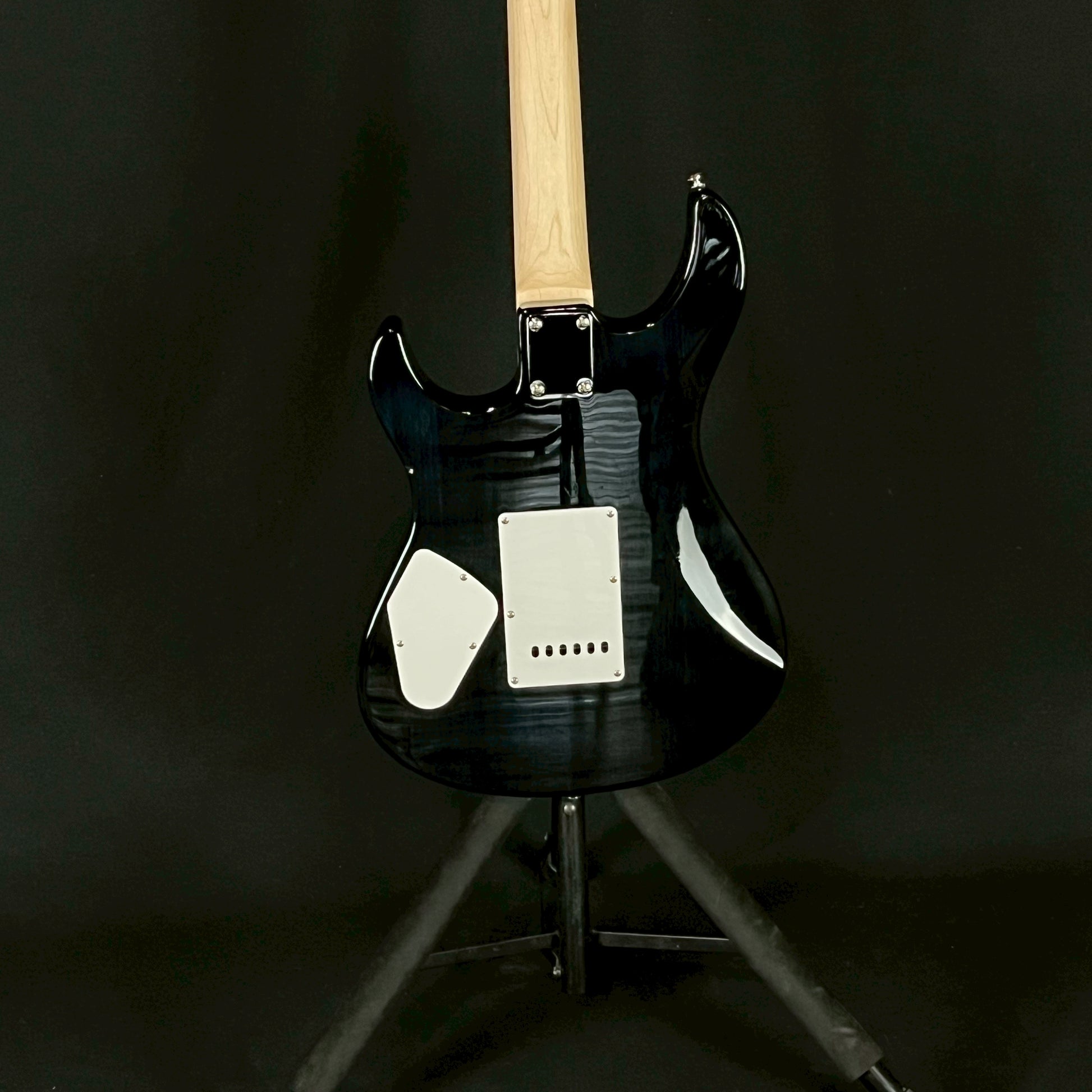 YAMAHA PAC212VFM