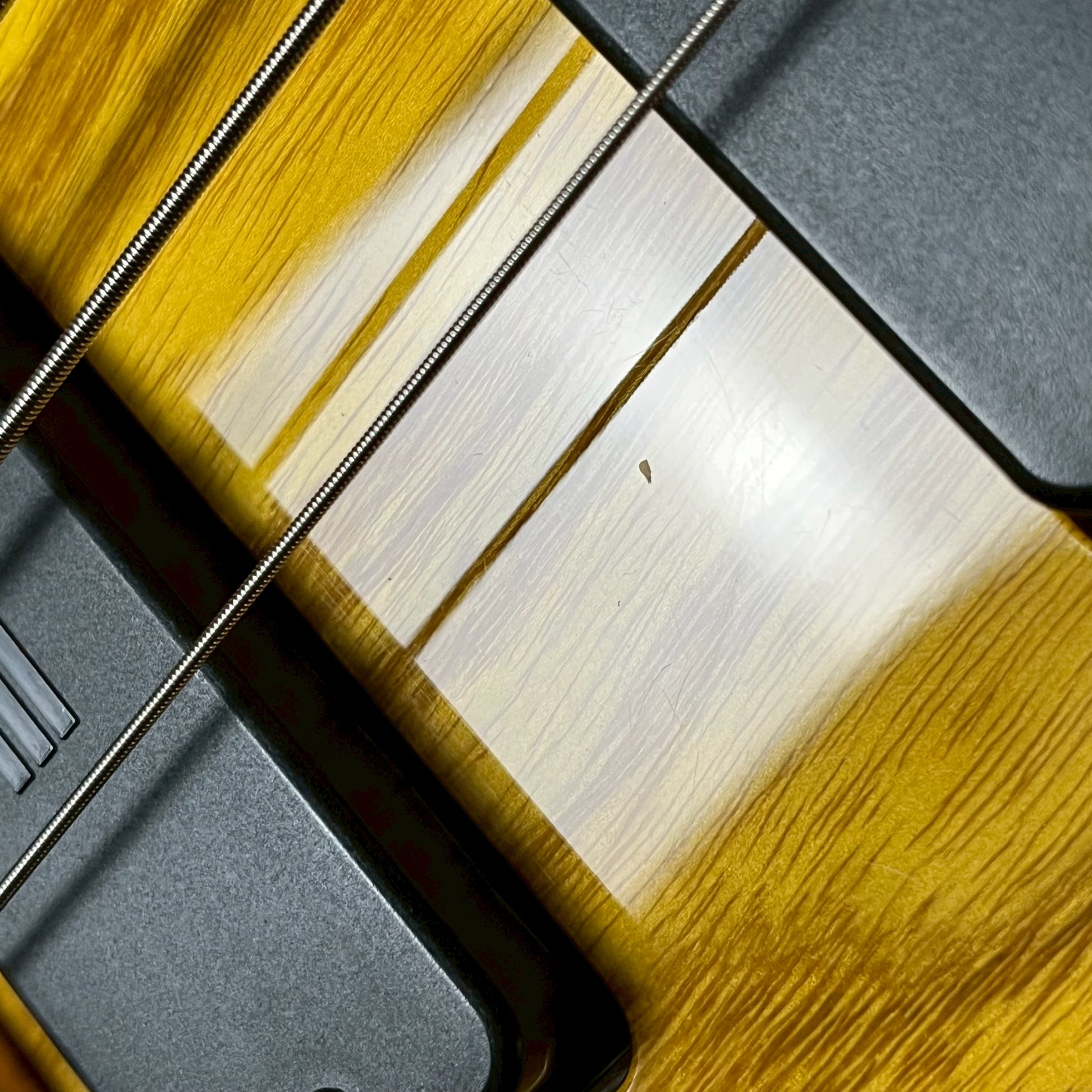 TUNE TWB-4 Natural Bass
