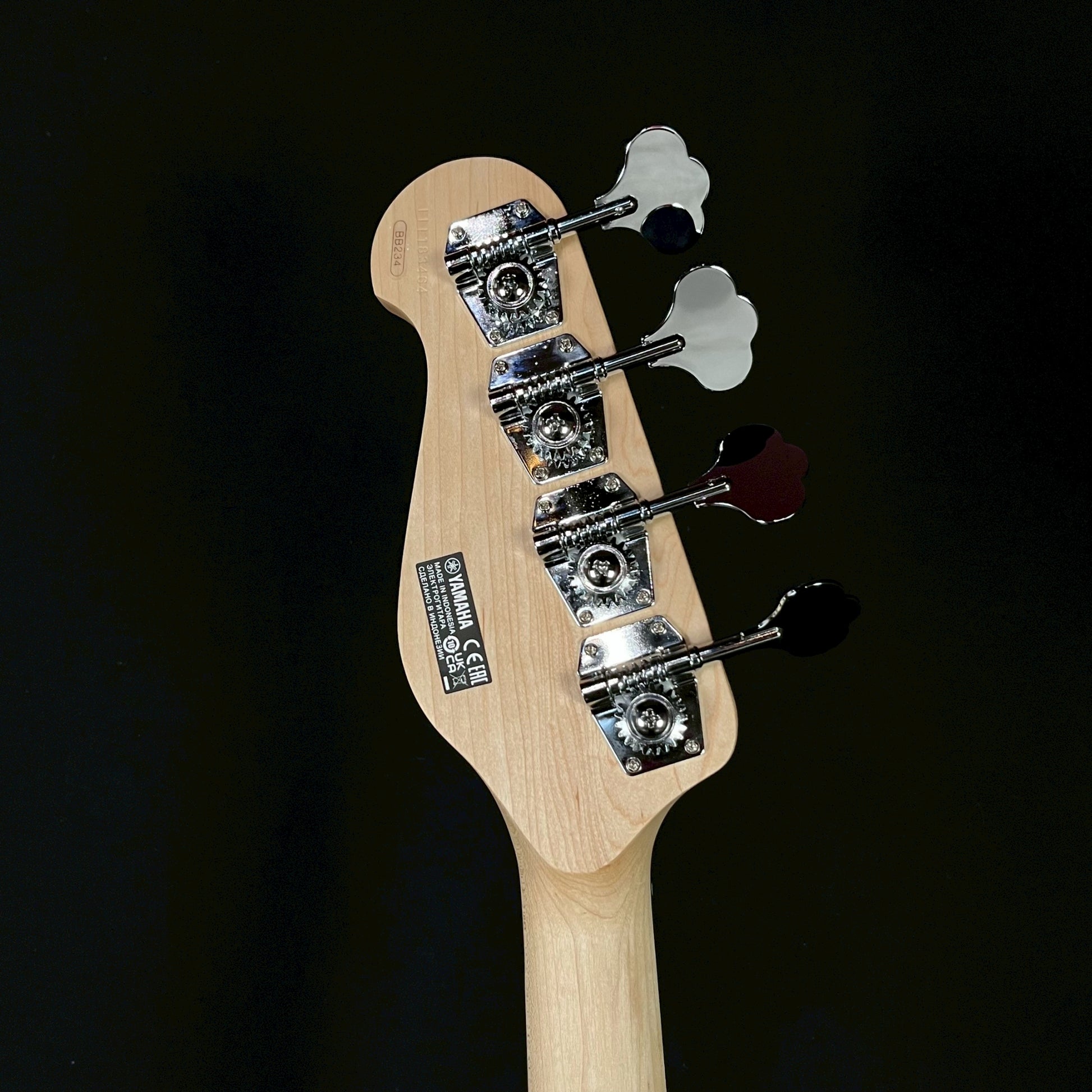 YAMAHA BB234 Bass