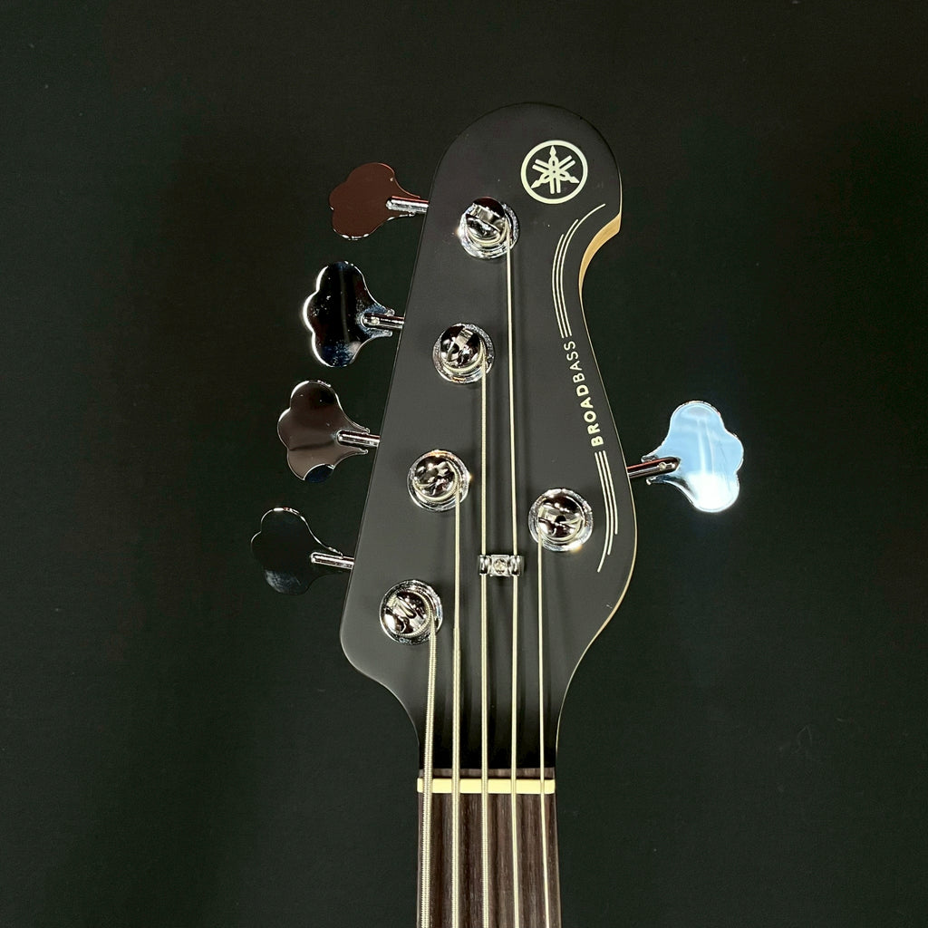 YAMAHA BB235 Bass