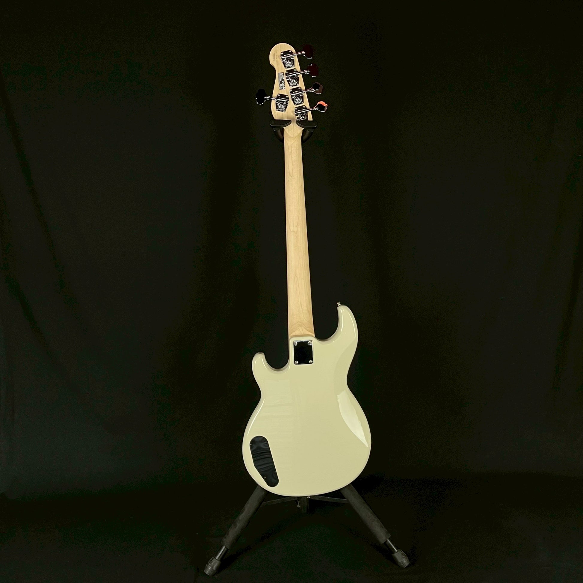 YAMAHA BB235 Bass