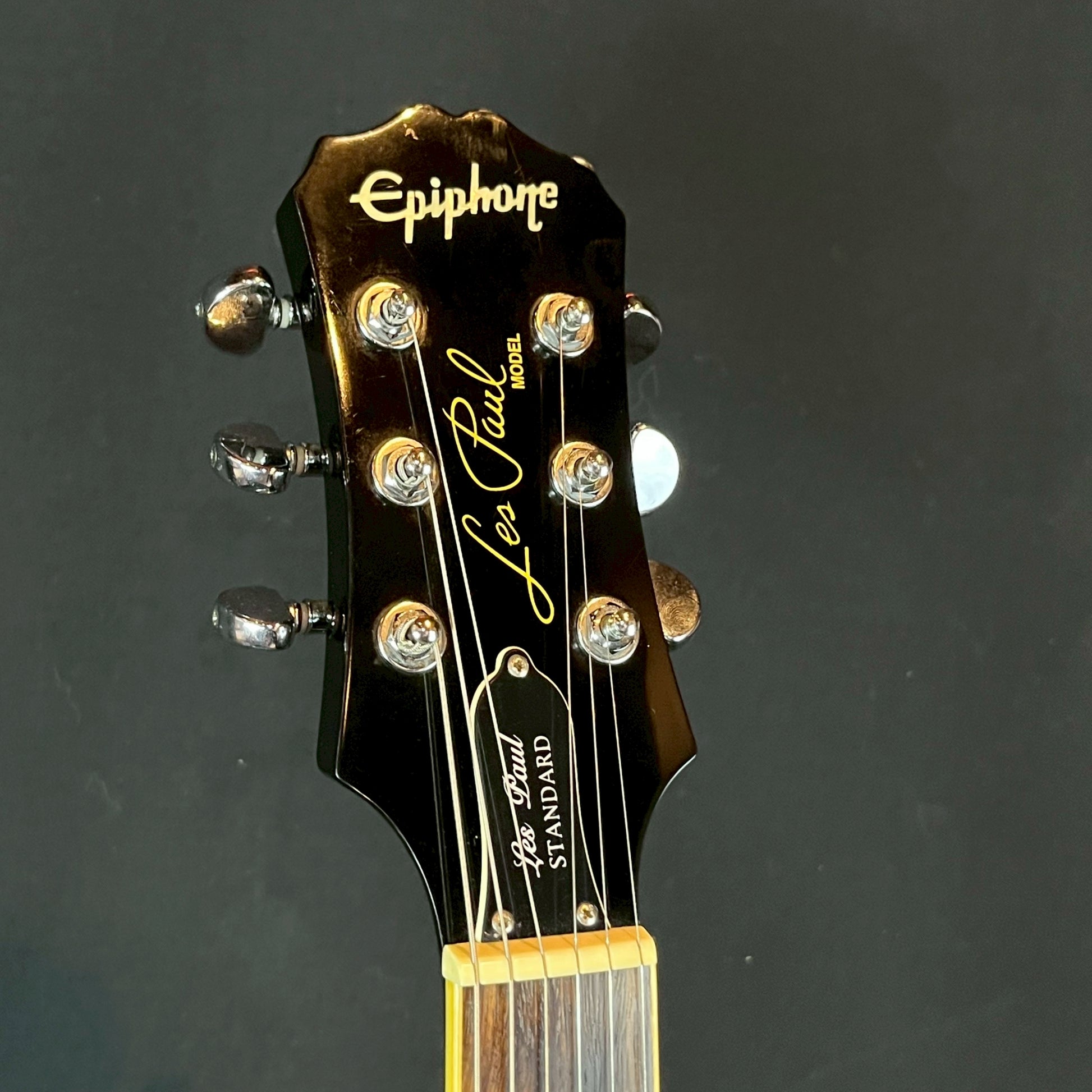 Epiphone Les Paul Standard **คอร้าว**