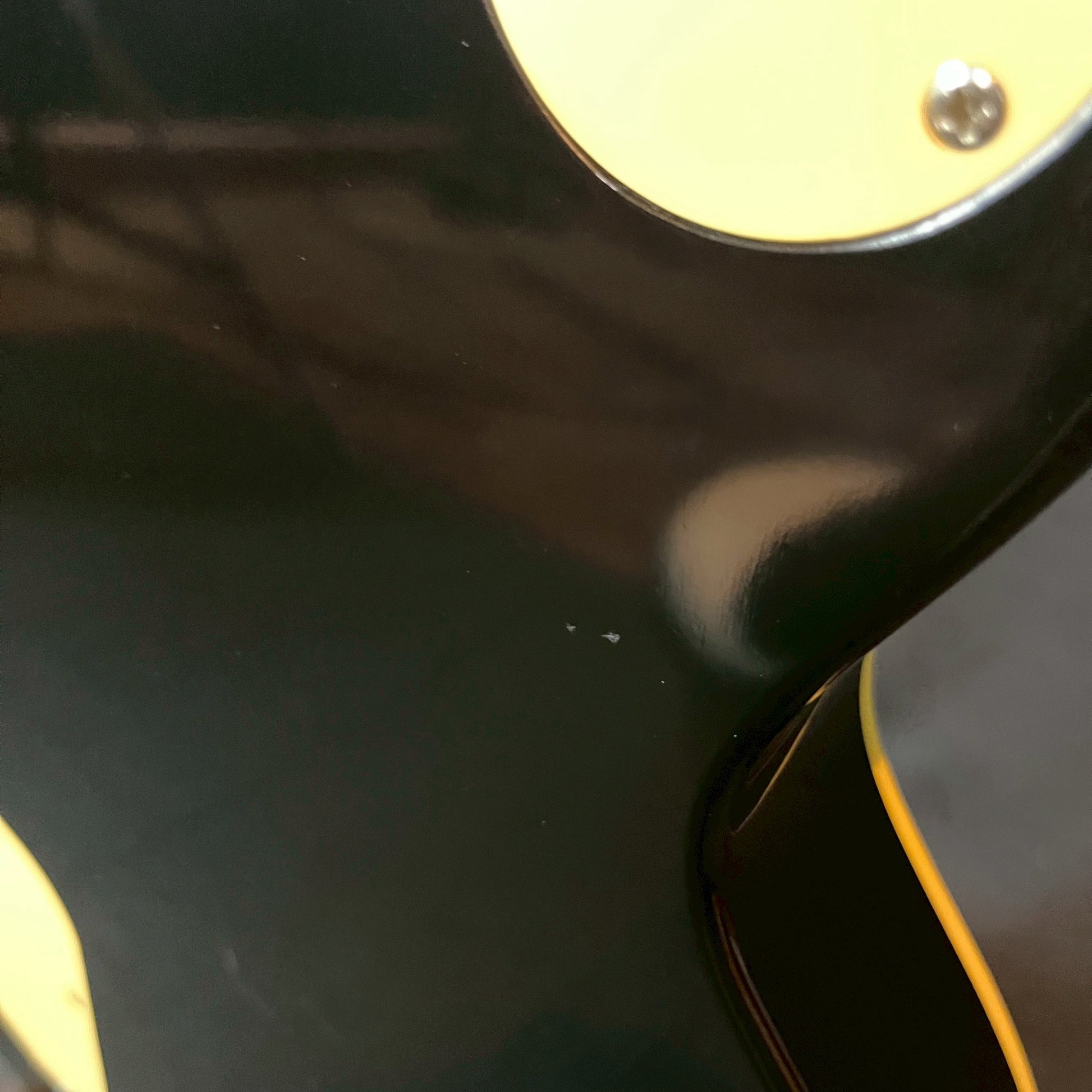 Epiphone Les Paul Standard **คอร้าว**