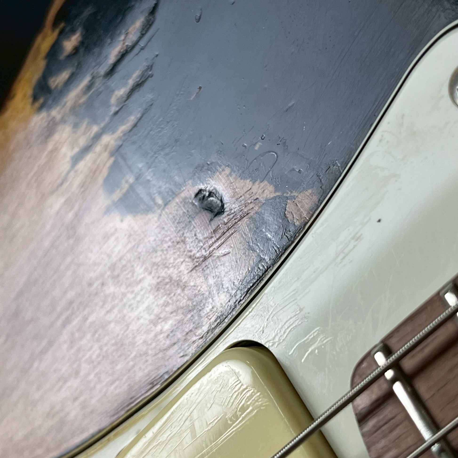 EDWARDS E-SE-S.K.I.N.