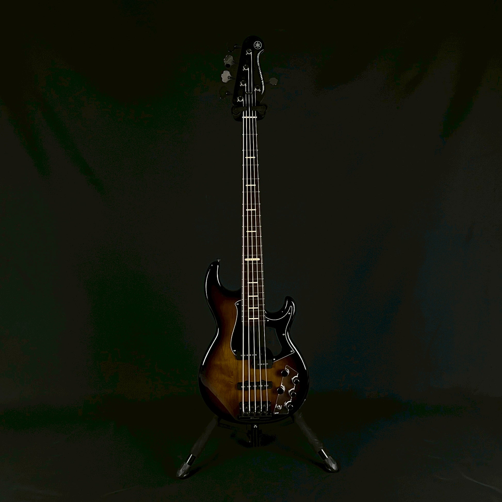 YAMAHA BB735A