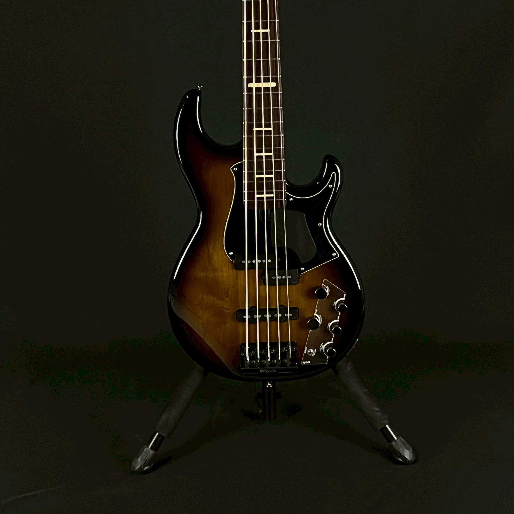 YAMAHA BB735A