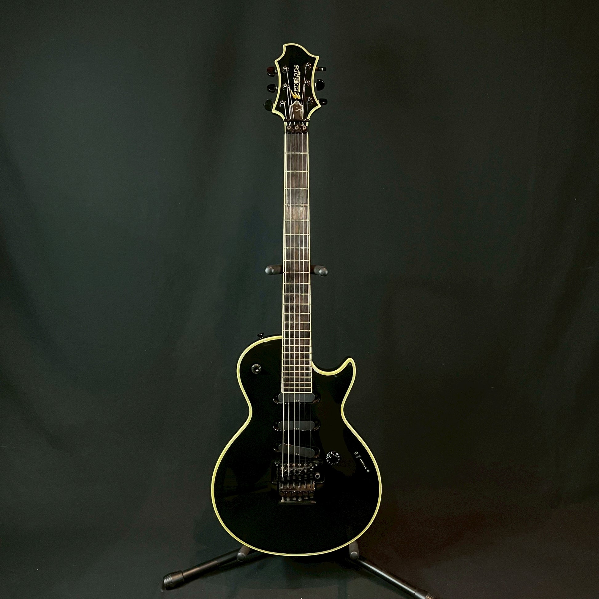 Edward Sugizo E-CL-90
