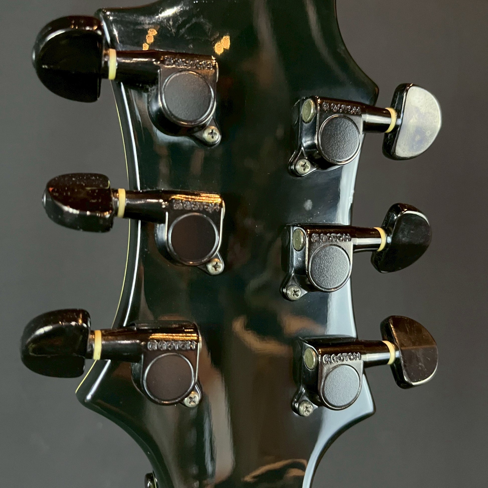 Edward Sugizo E-CL-90