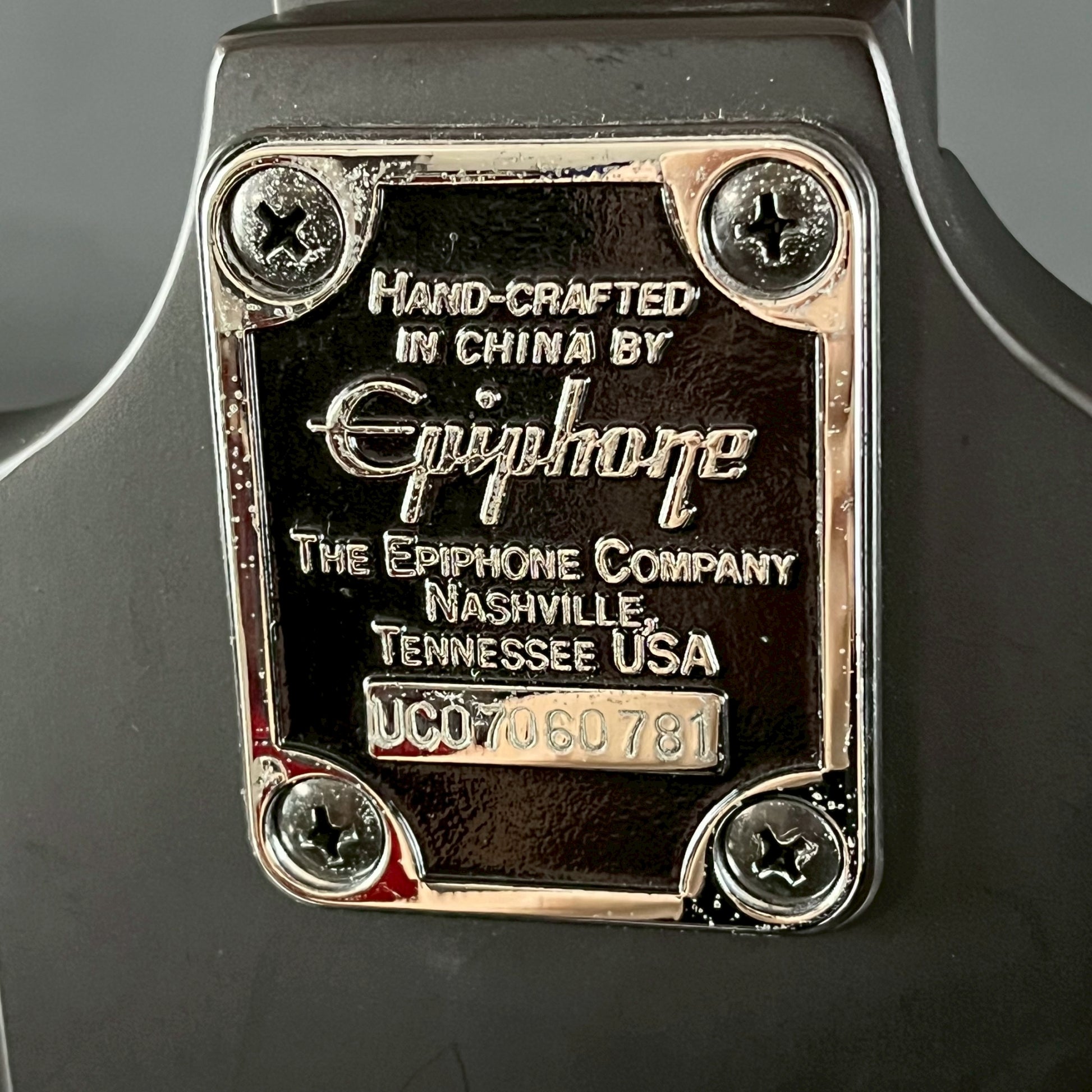 Epiphone Nikki Sixx Blackbird Bass