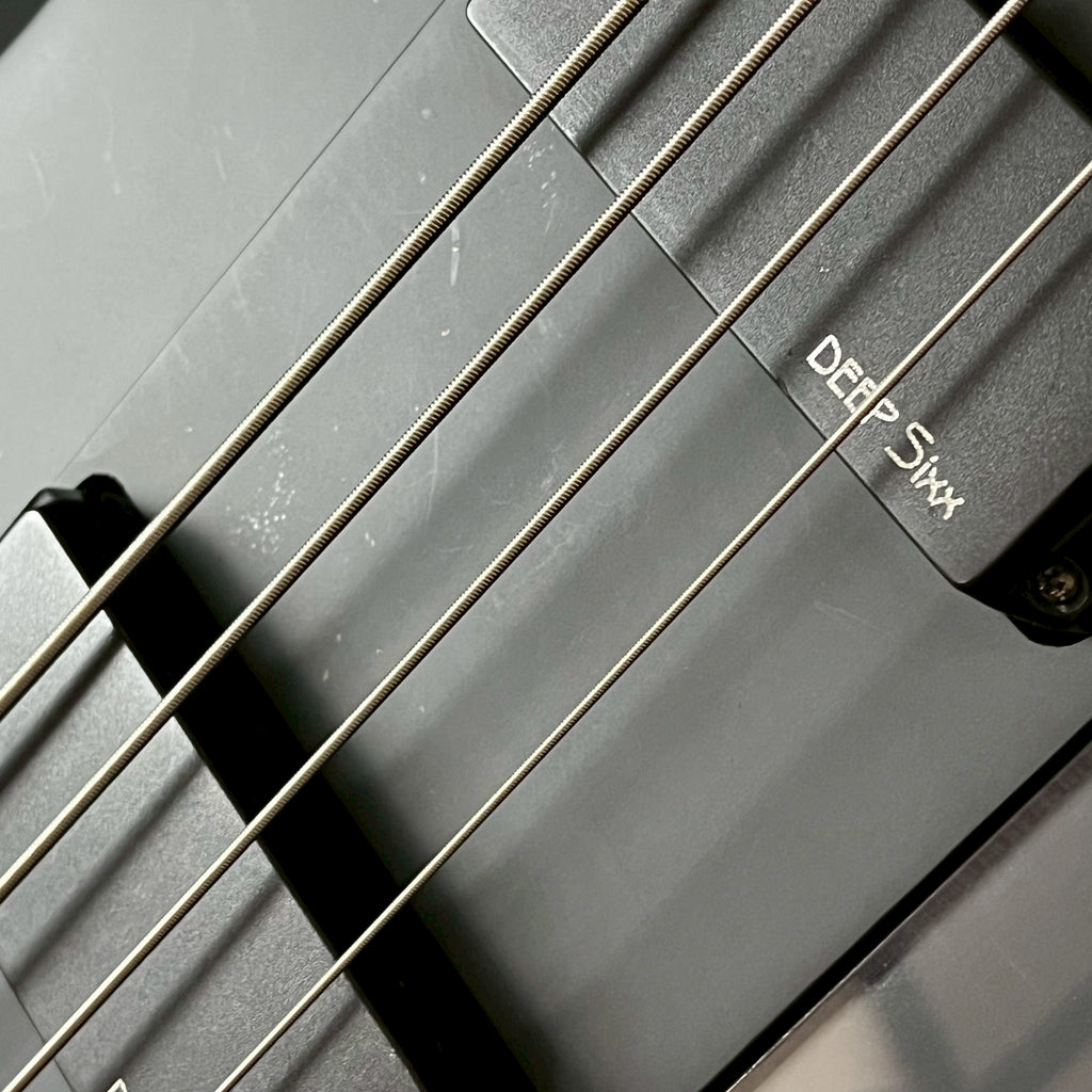 Epiphone Nikki Sixx Blackbird Bass