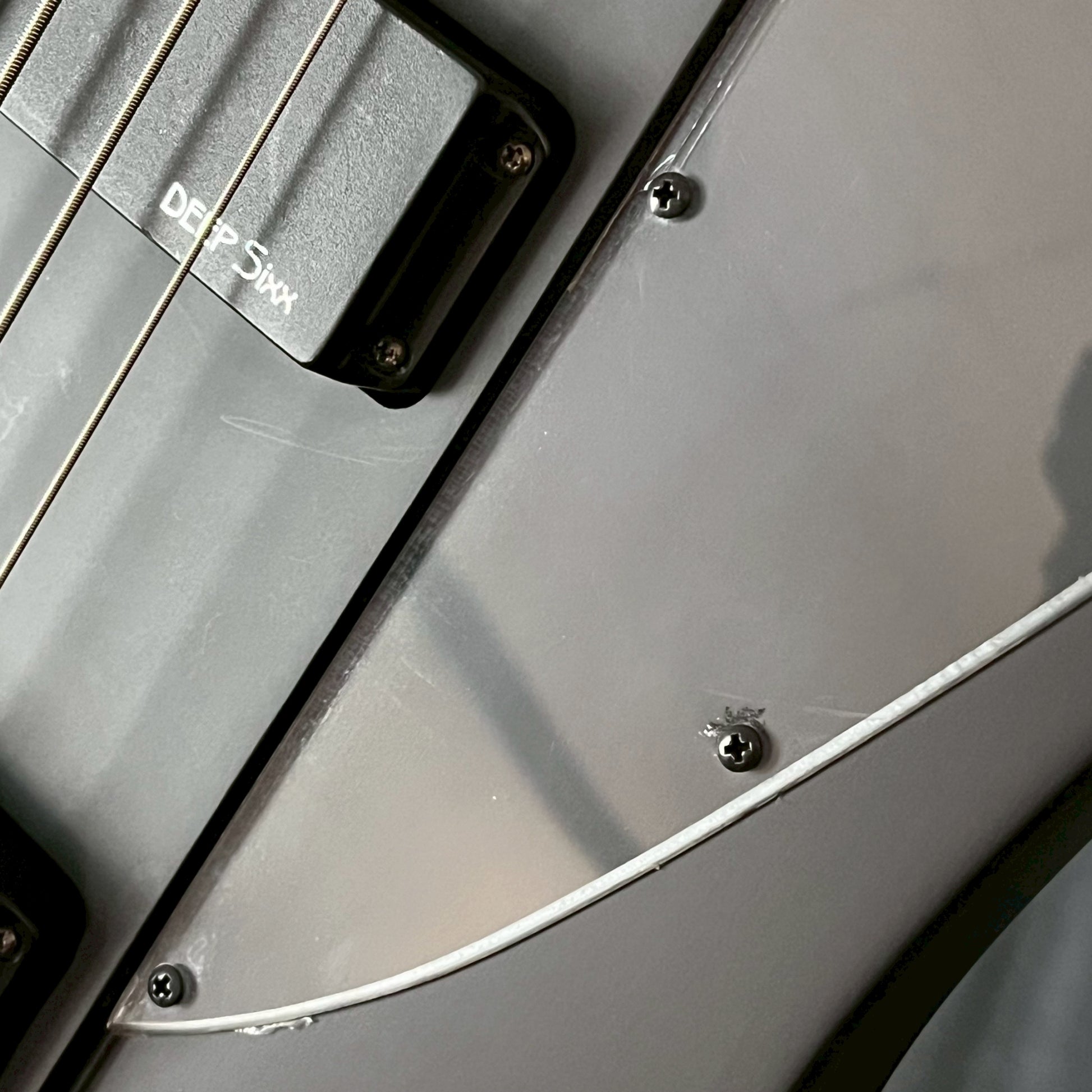 Epiphone Nikki Sixx Blackbird Bass