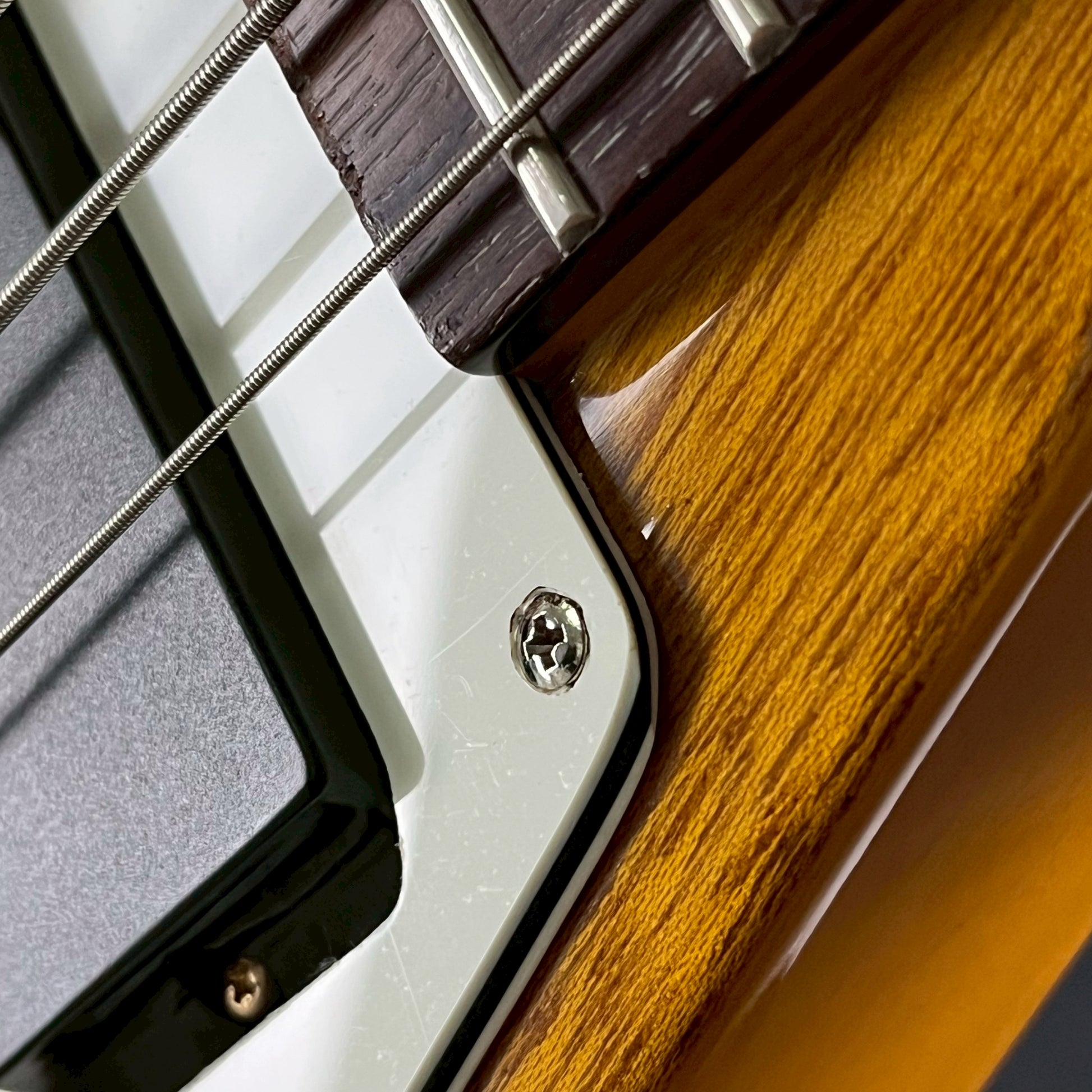 Epiphone Korina Flying V Bass 2000