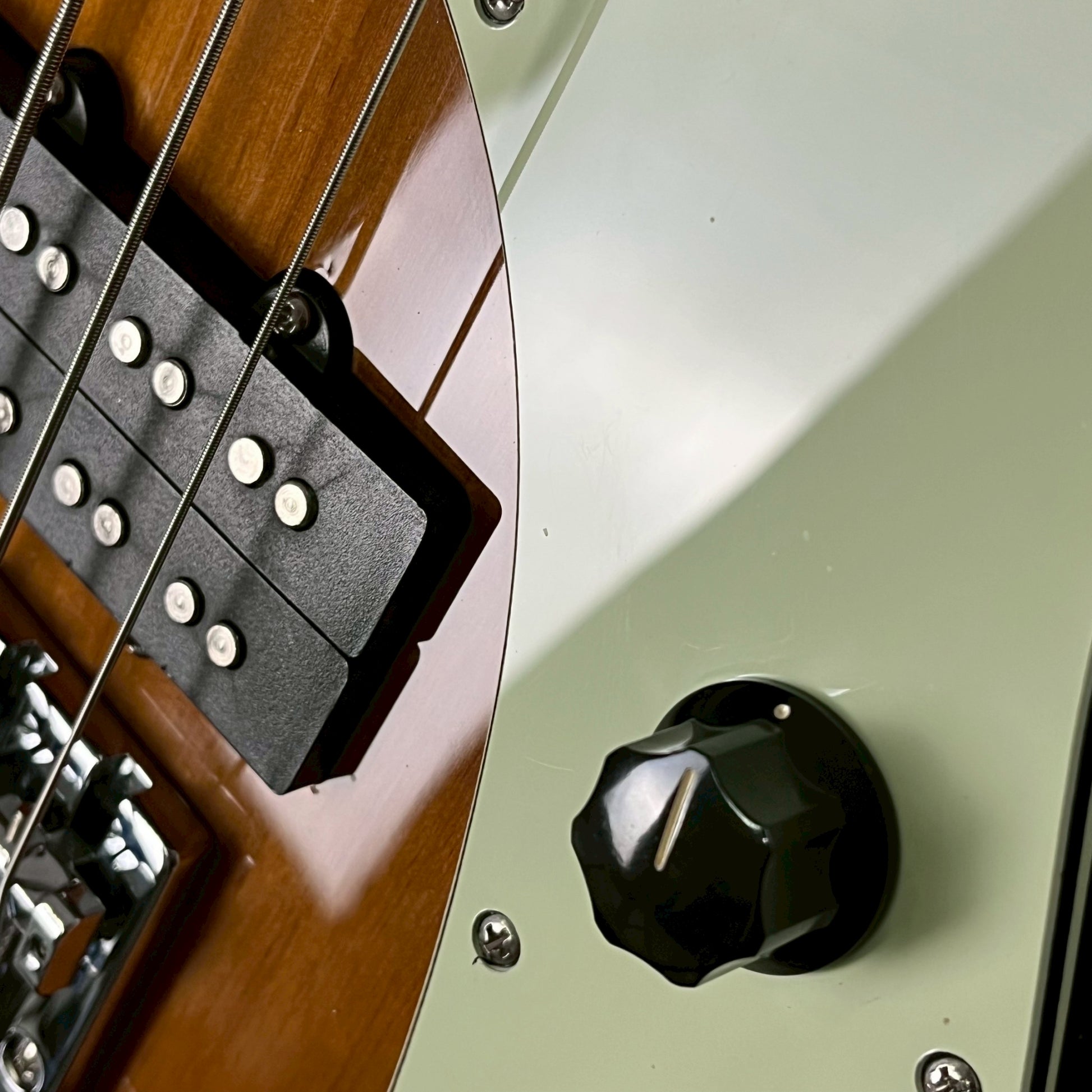 Fender Player Plus Active Meteora Bass