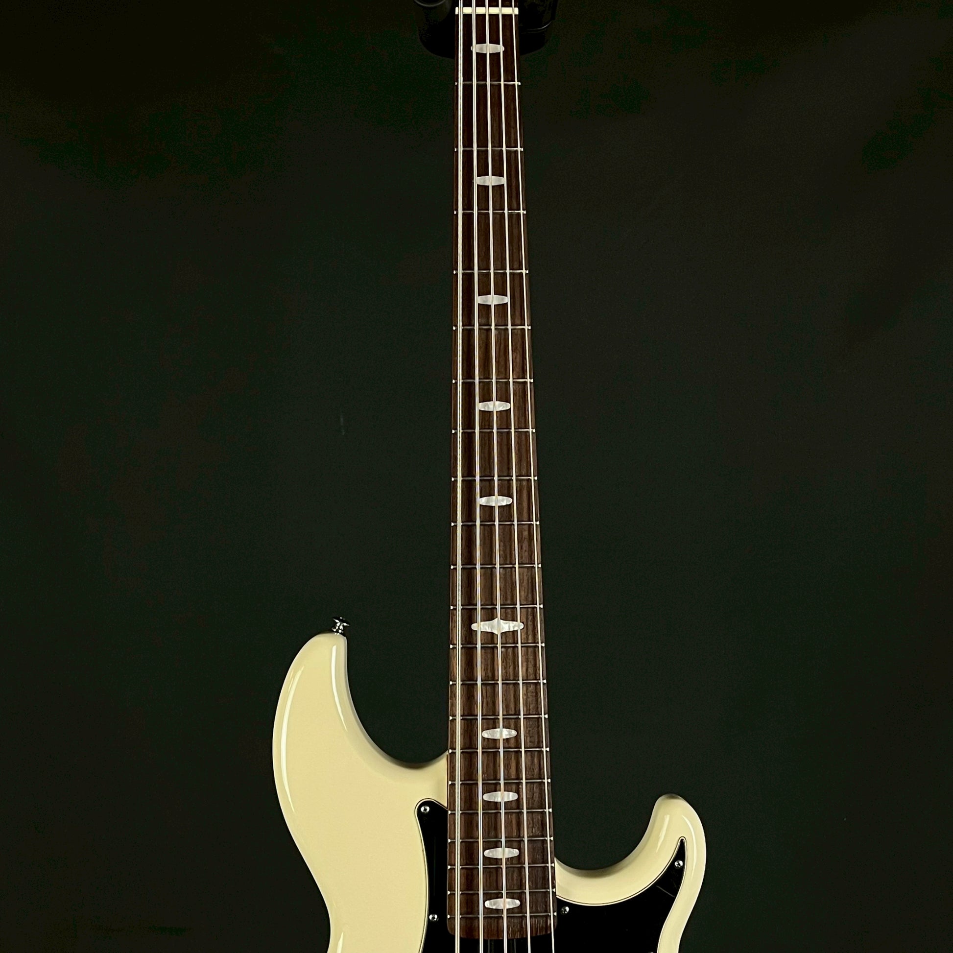 YAMAHA BB425X Bass