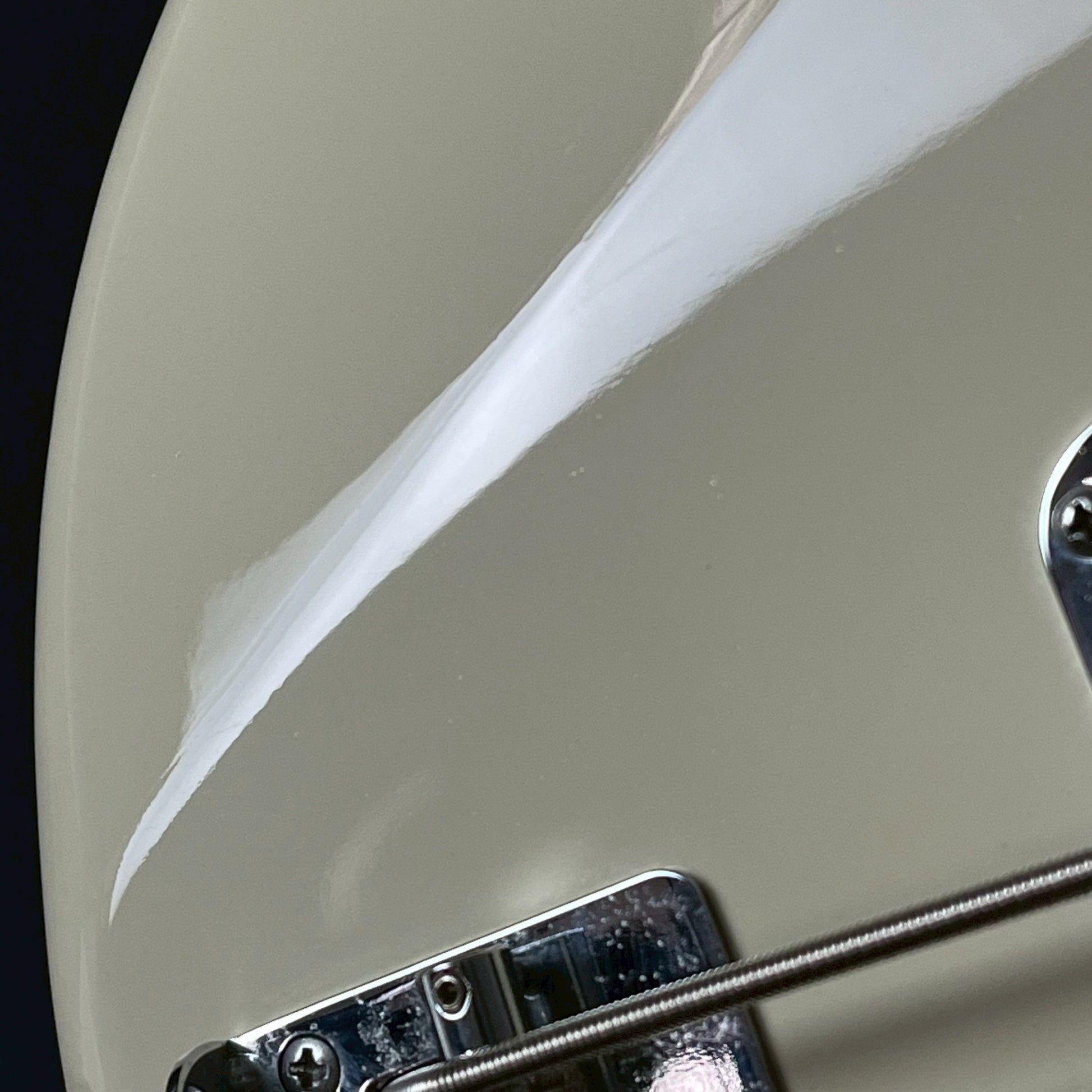 YAMAHA BB425X Bass