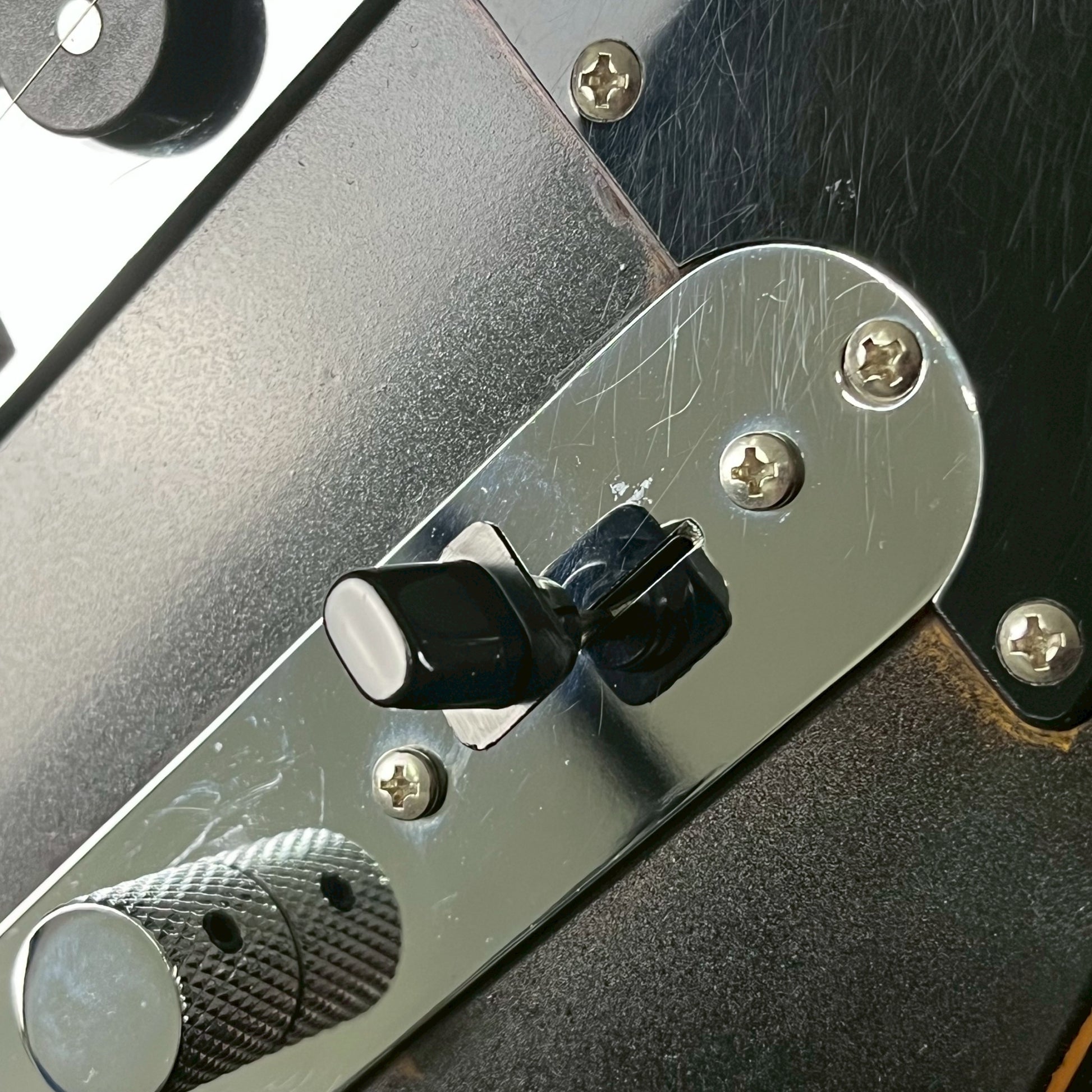 Squier Affinity Telecaster **พ่นสีทับ**
