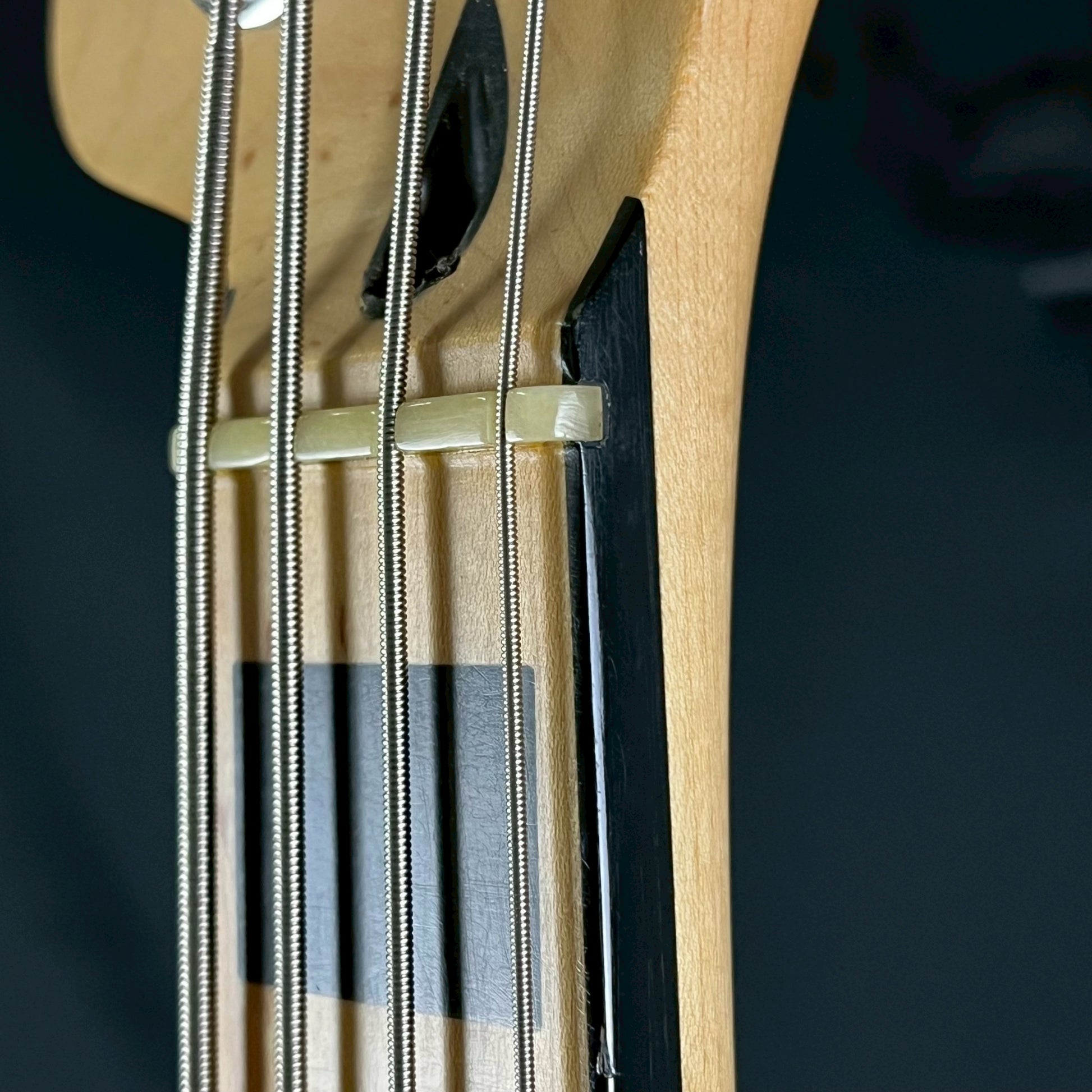 Fender Mexico Deluxe Active Jazz Bass
