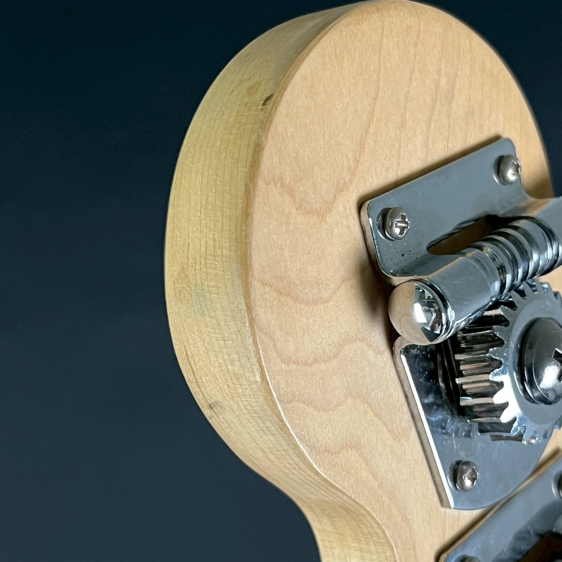 Squier Vintage Modified 70s Jaguar Bass