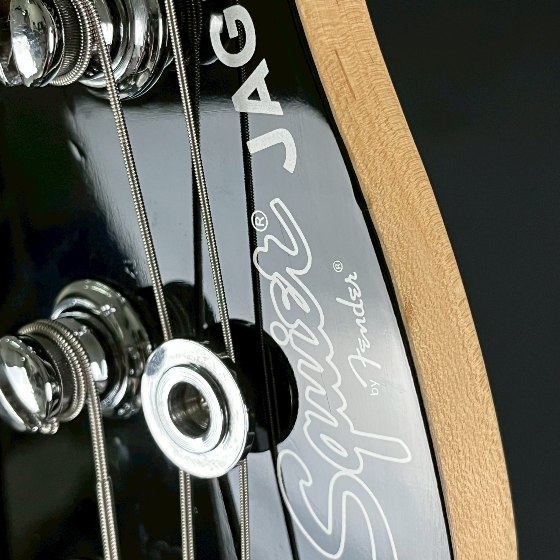 Squier Vintage Modified 70s Jaguar Bass