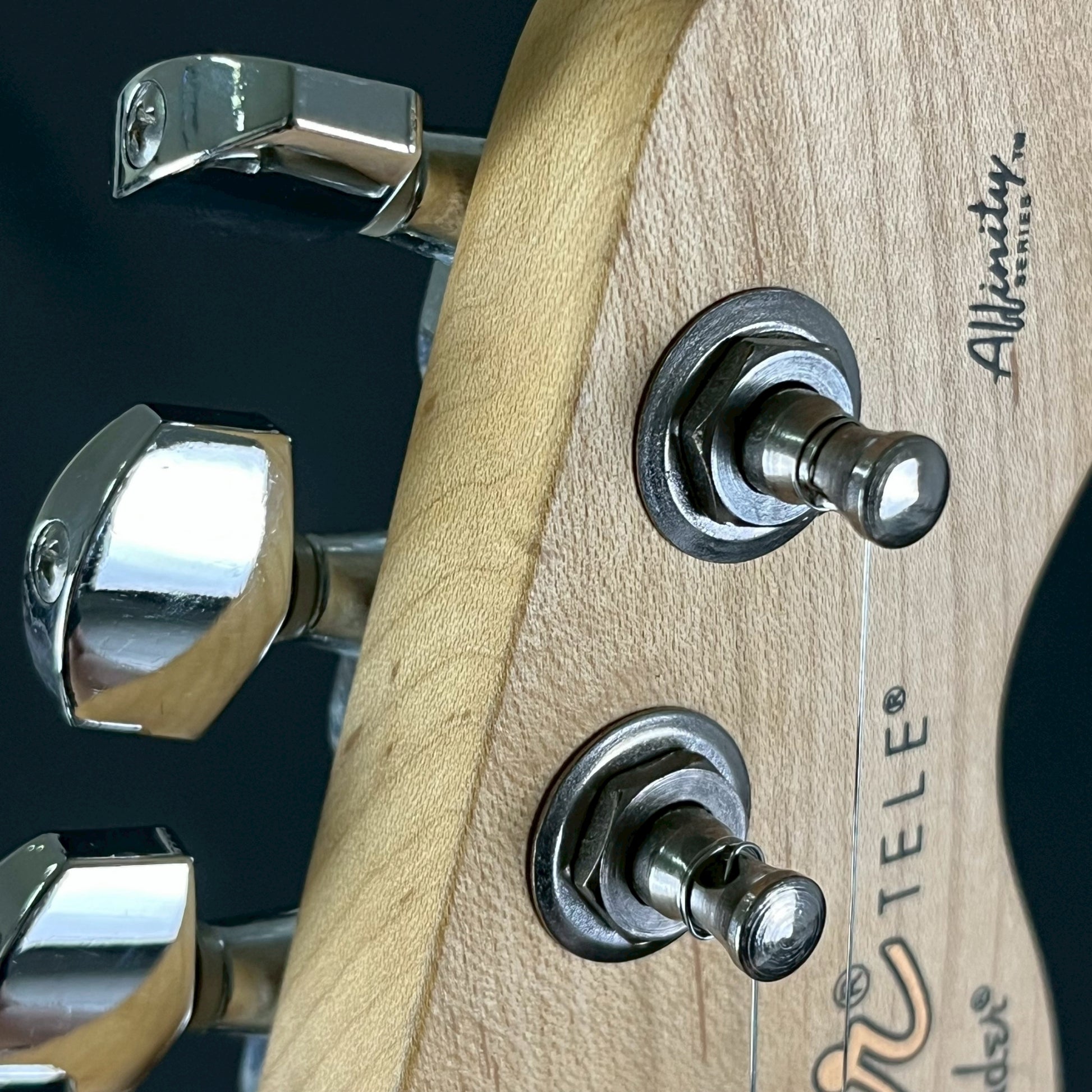 Squier Affinity Telecaster **พ่นสีทับ**