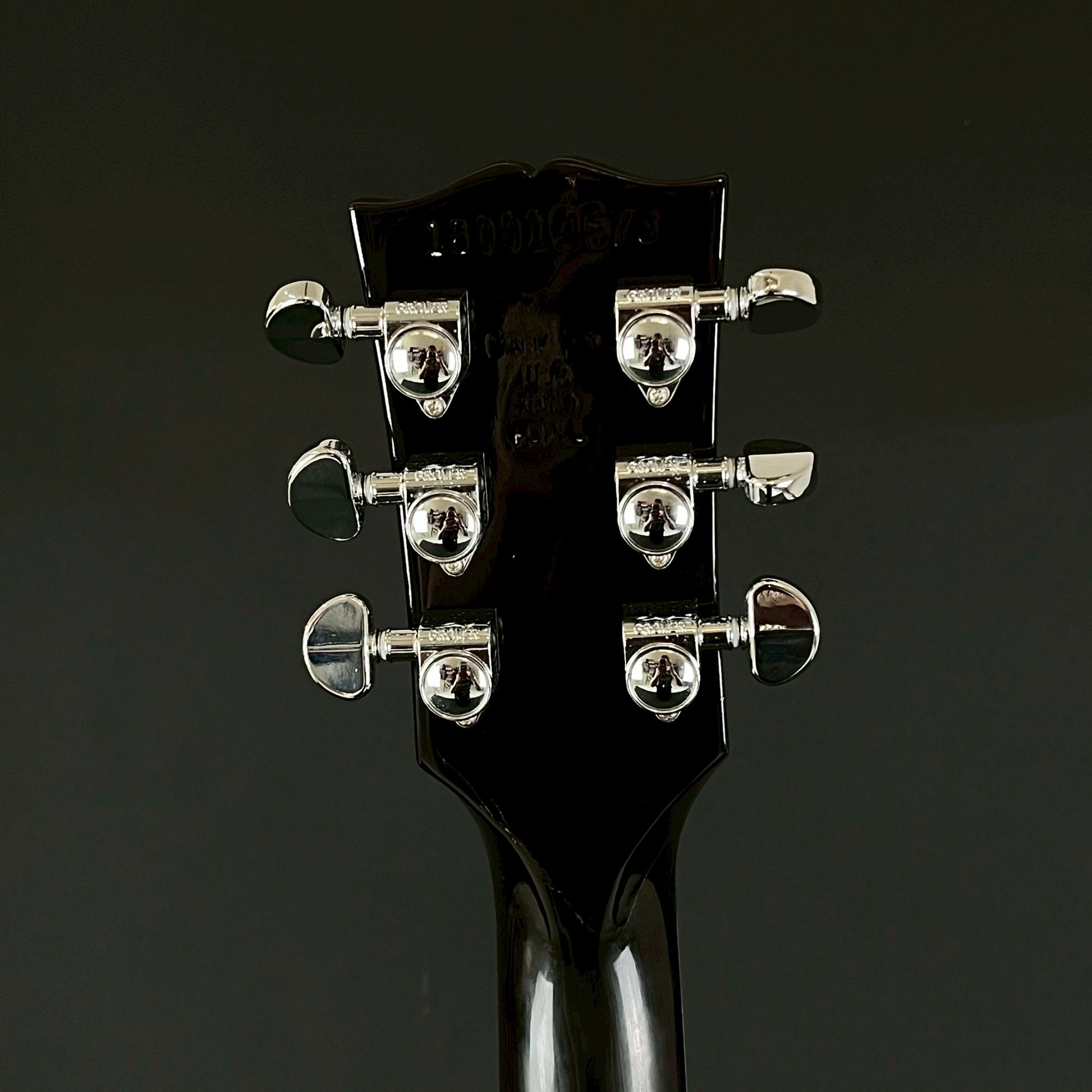 Gibson Les Paul Studio 2018 **คอร้าว**
