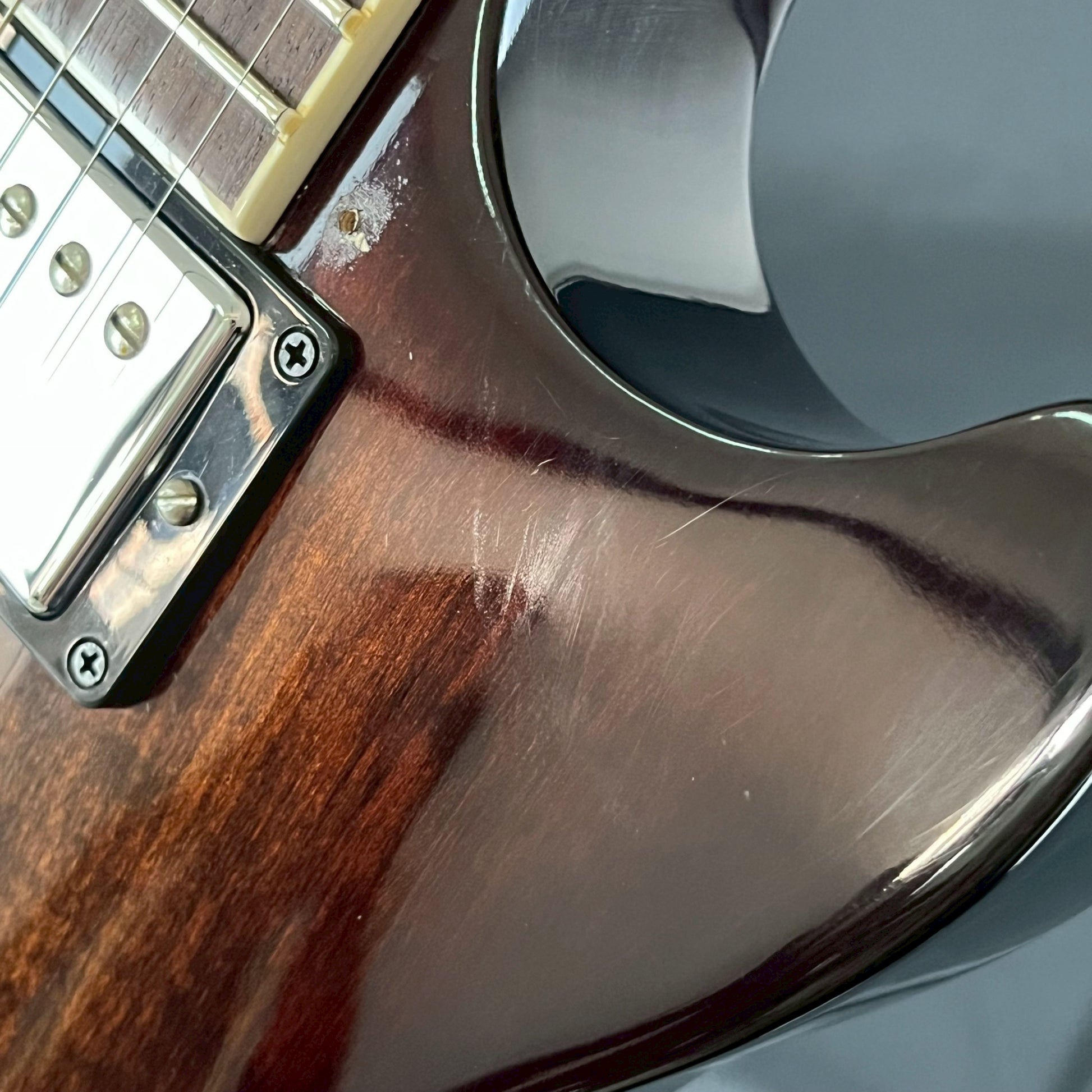 Gibson Les Paul Studio 2018 **คอร้าว**