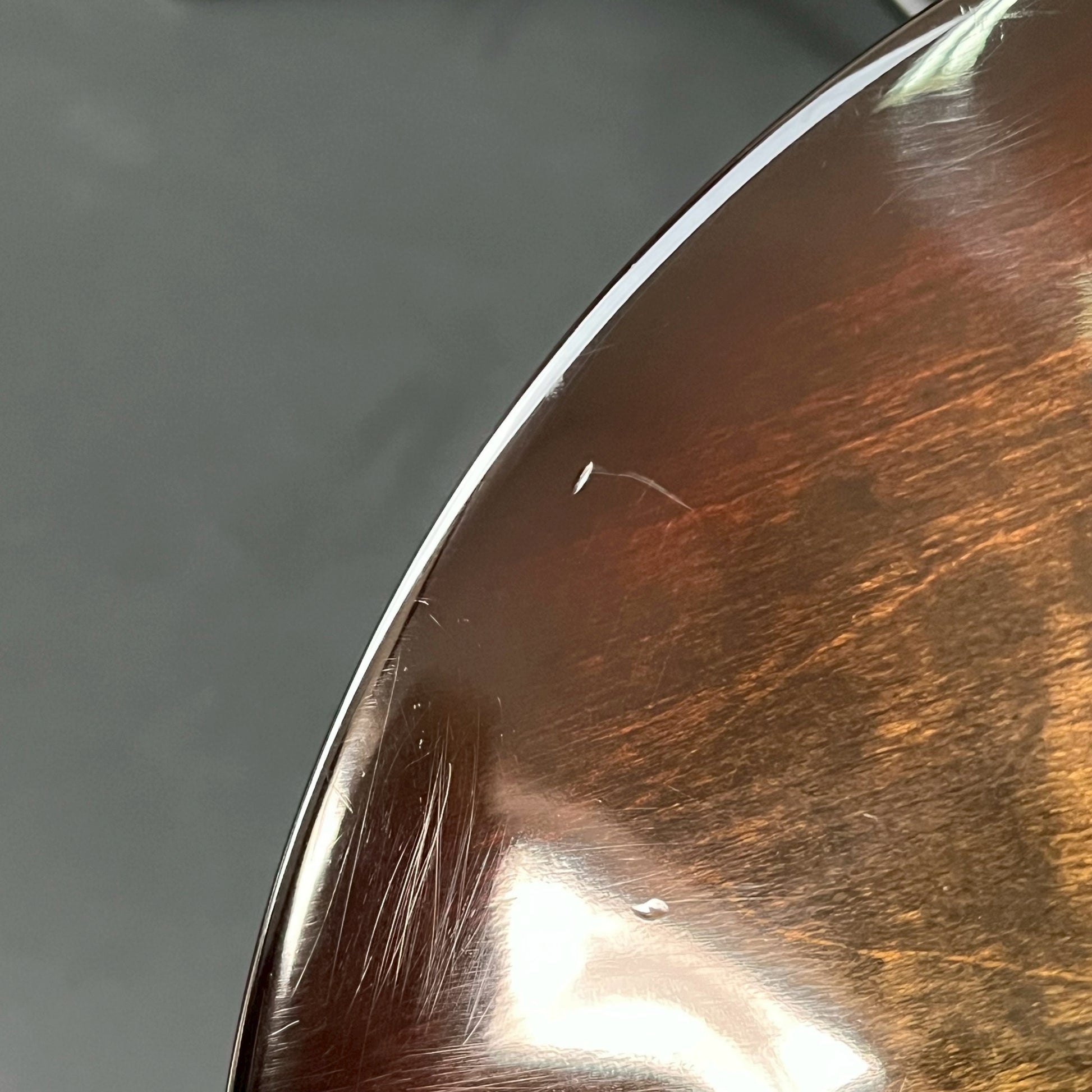 Gibson Les Paul Studio 2018 **คอร้าว**