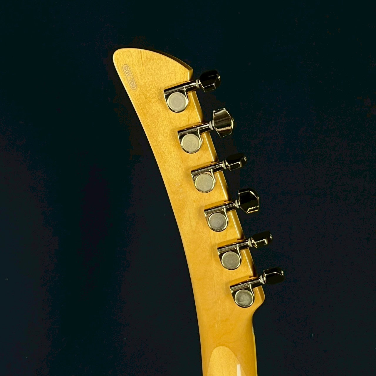 YAMAHA SGV700 Sunburst