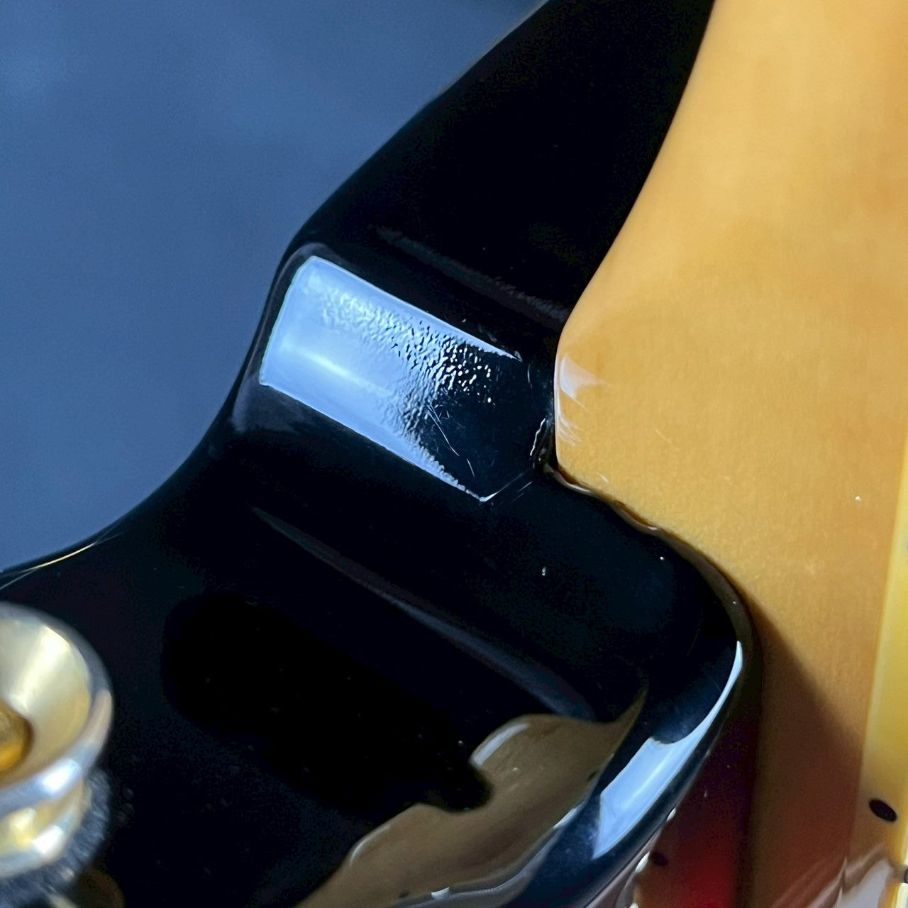 YAMAHA SGV700 Sunburst
