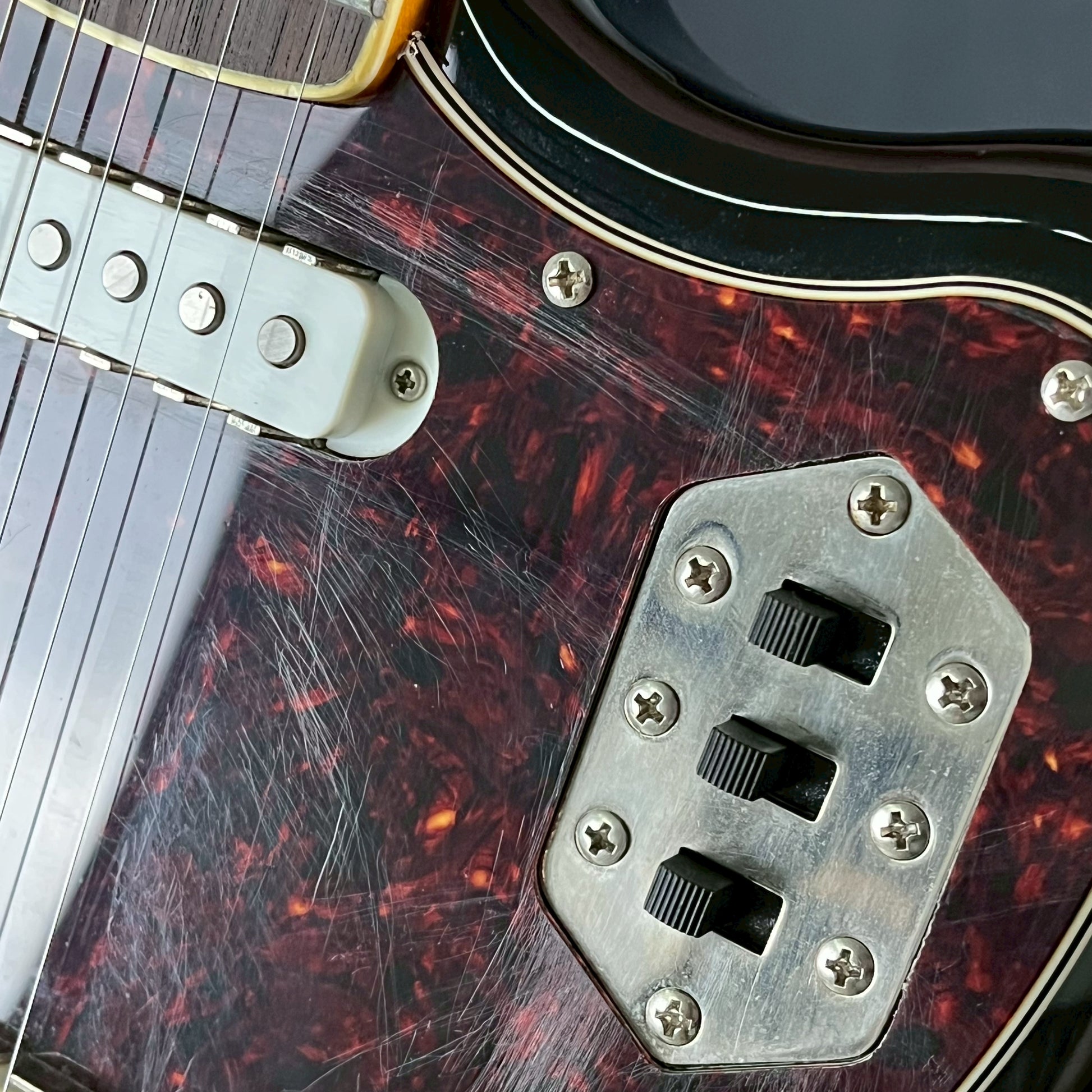 Squier Classic Vibe 70s Jaguar