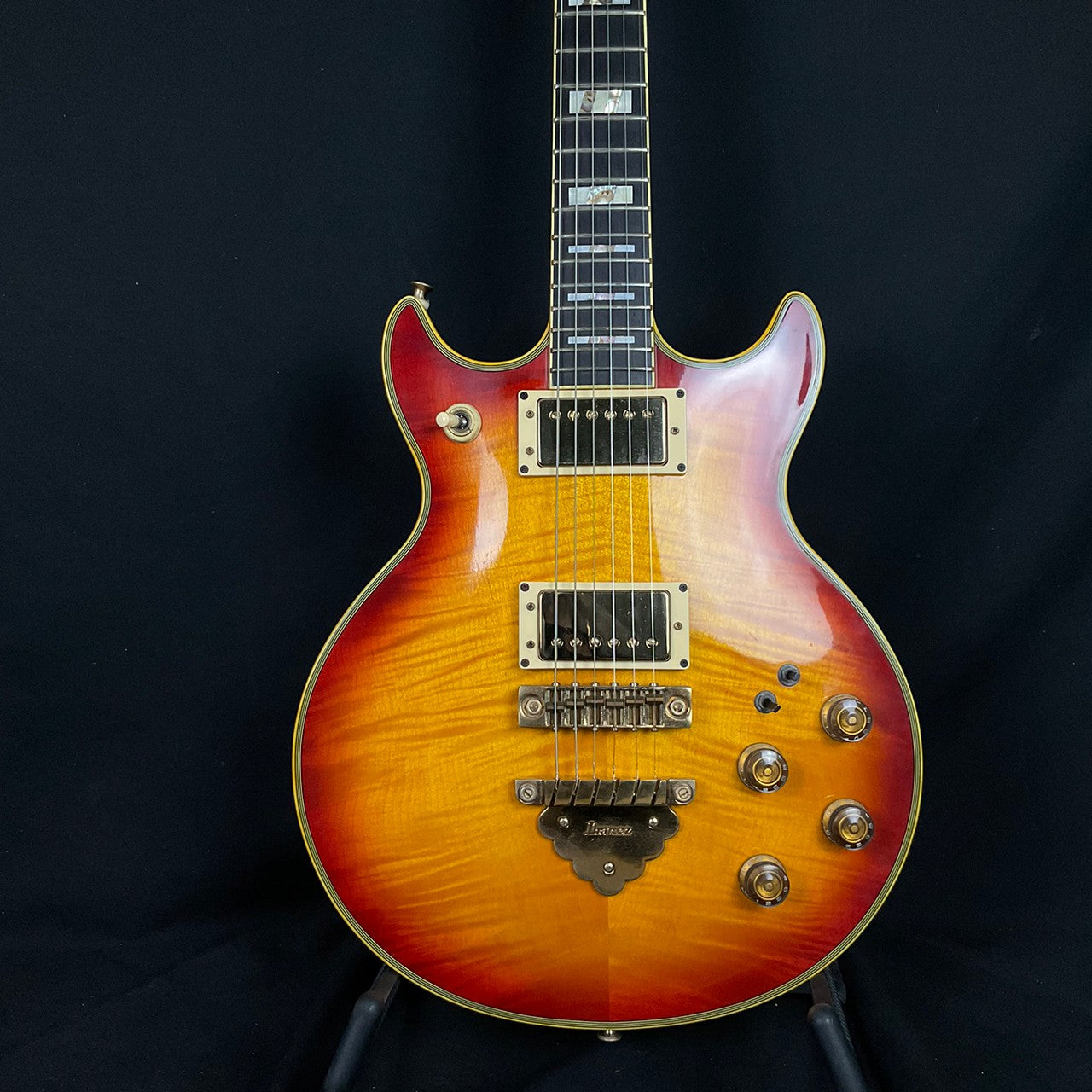 Ibanez Artist AR-300 1981